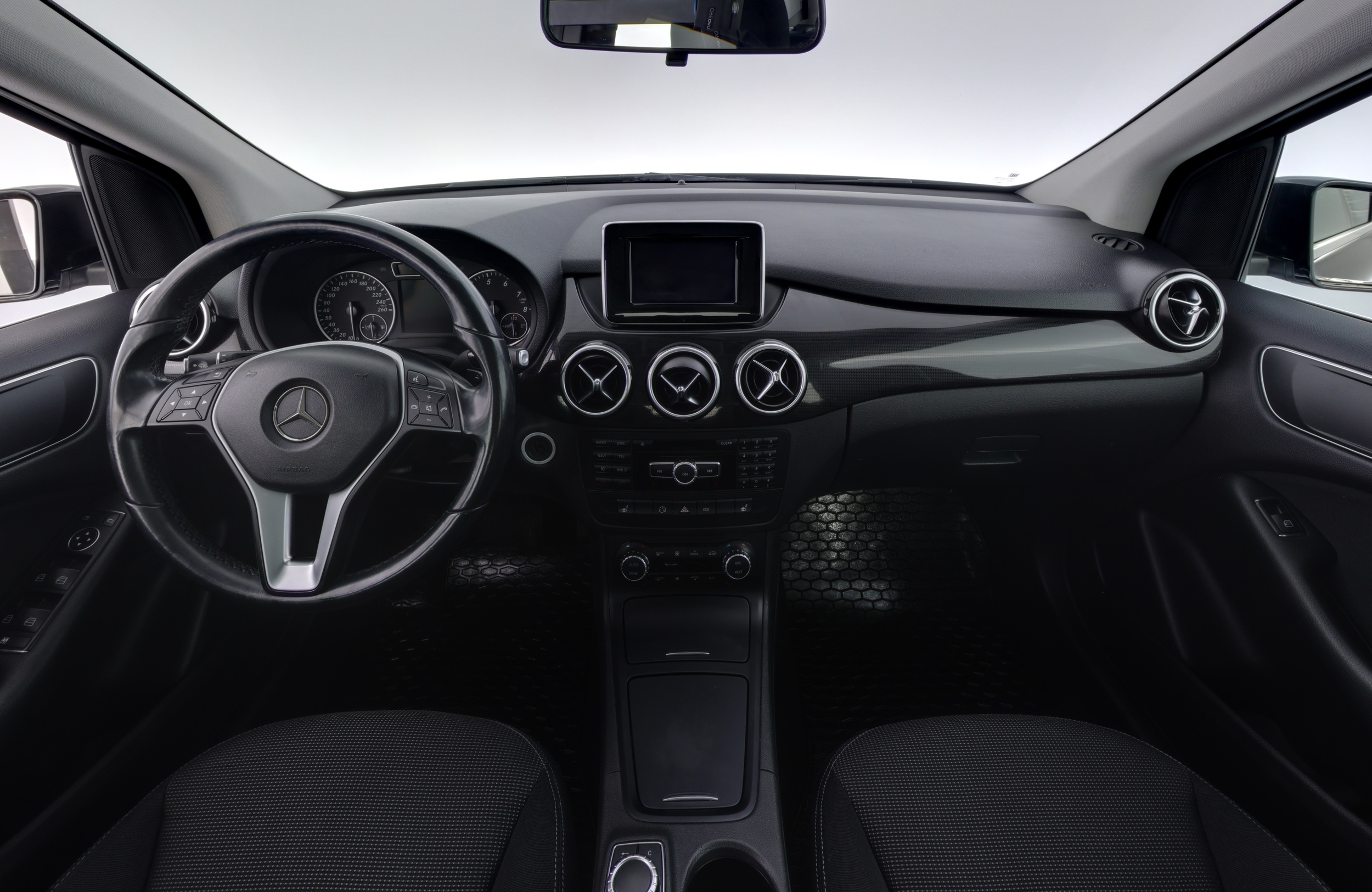 MERCEDES-BENZ B 2014