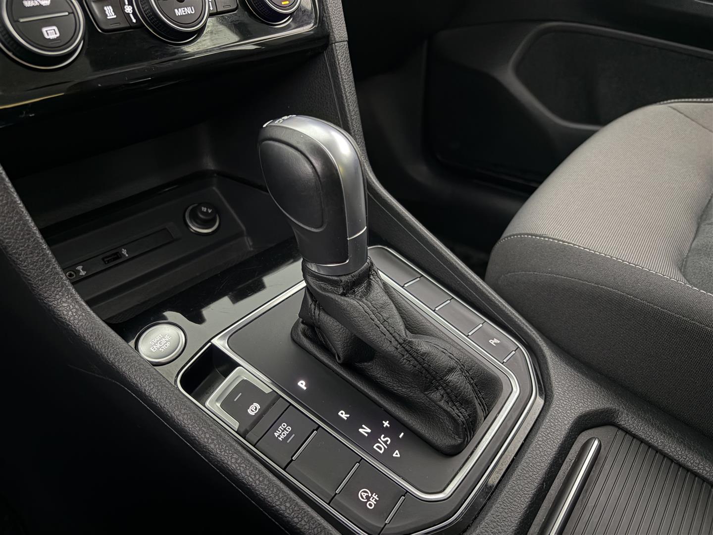 VOLKSWAGEN Golf Sportsvan 2018