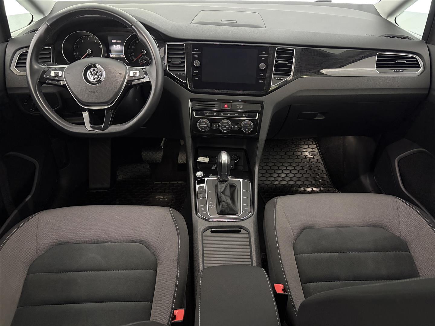 VOLKSWAGEN Golf Sportsvan 2018