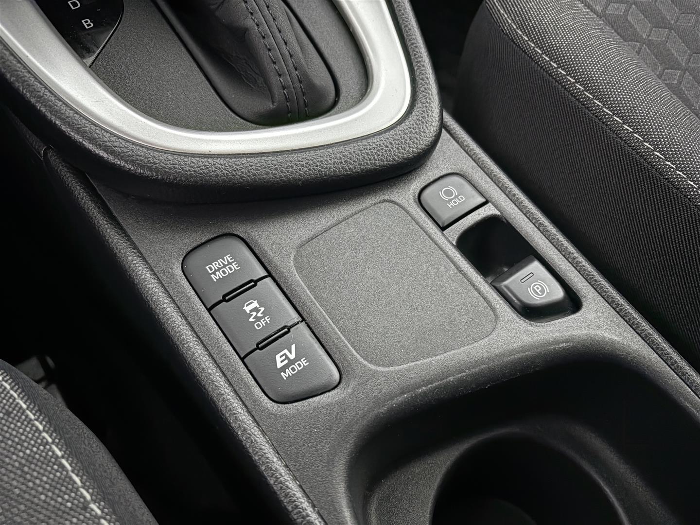 TOYOTA Yaris 2022