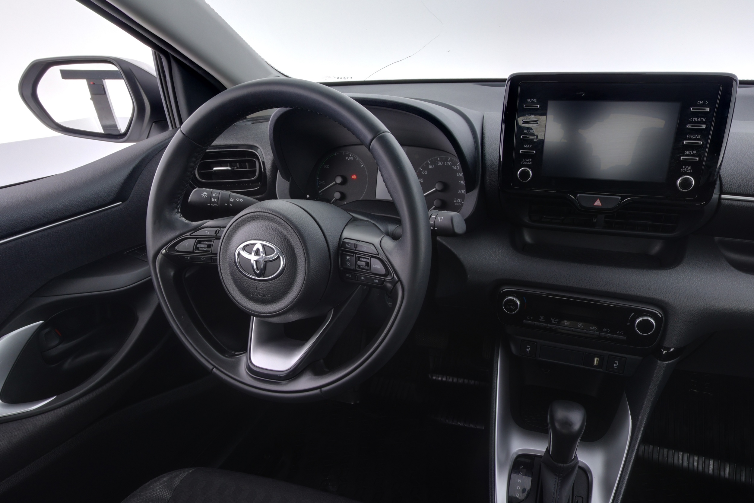 TOYOTA Yaris 2022