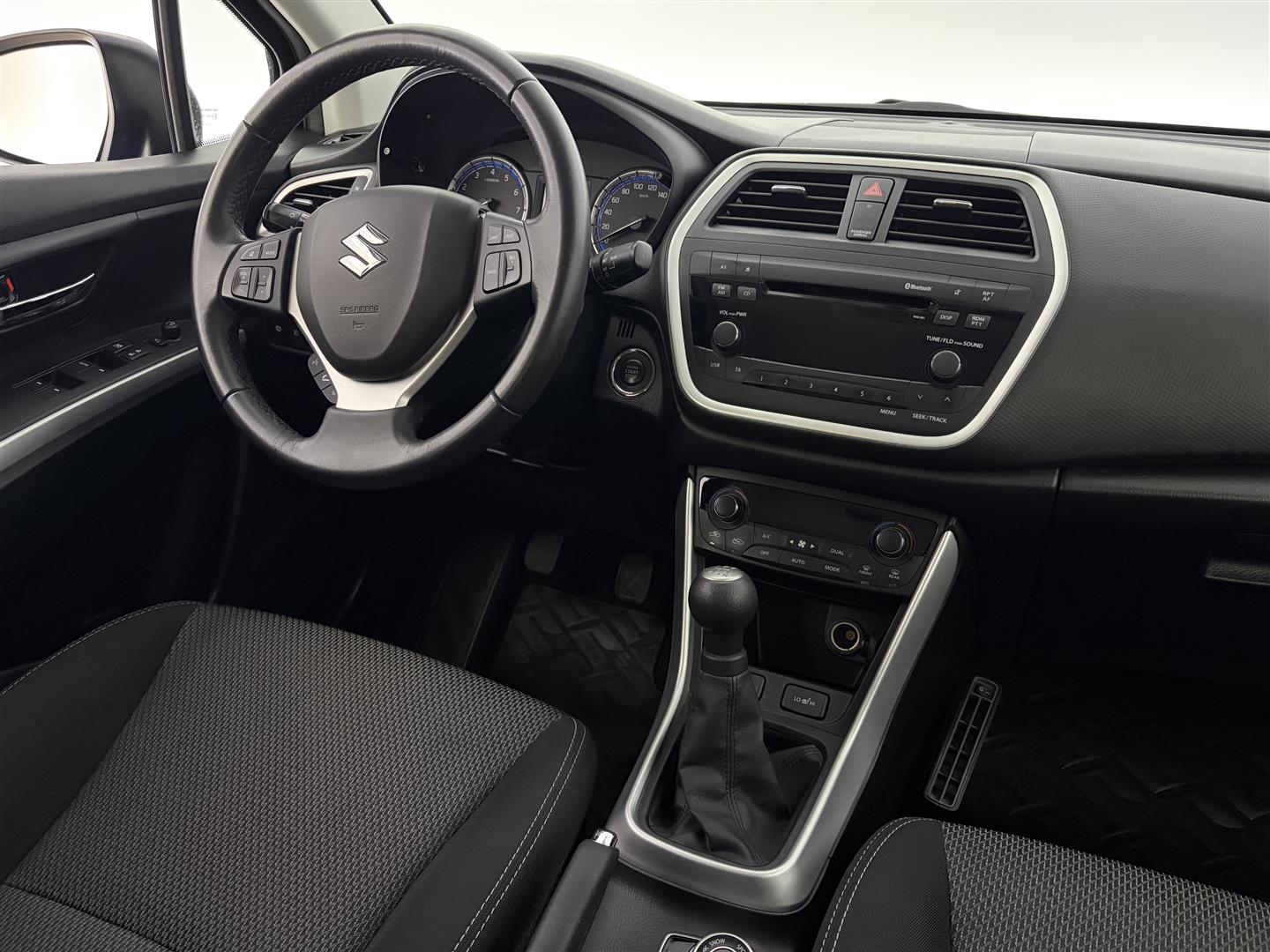 SUZUKI SX4 S-Cross 2014