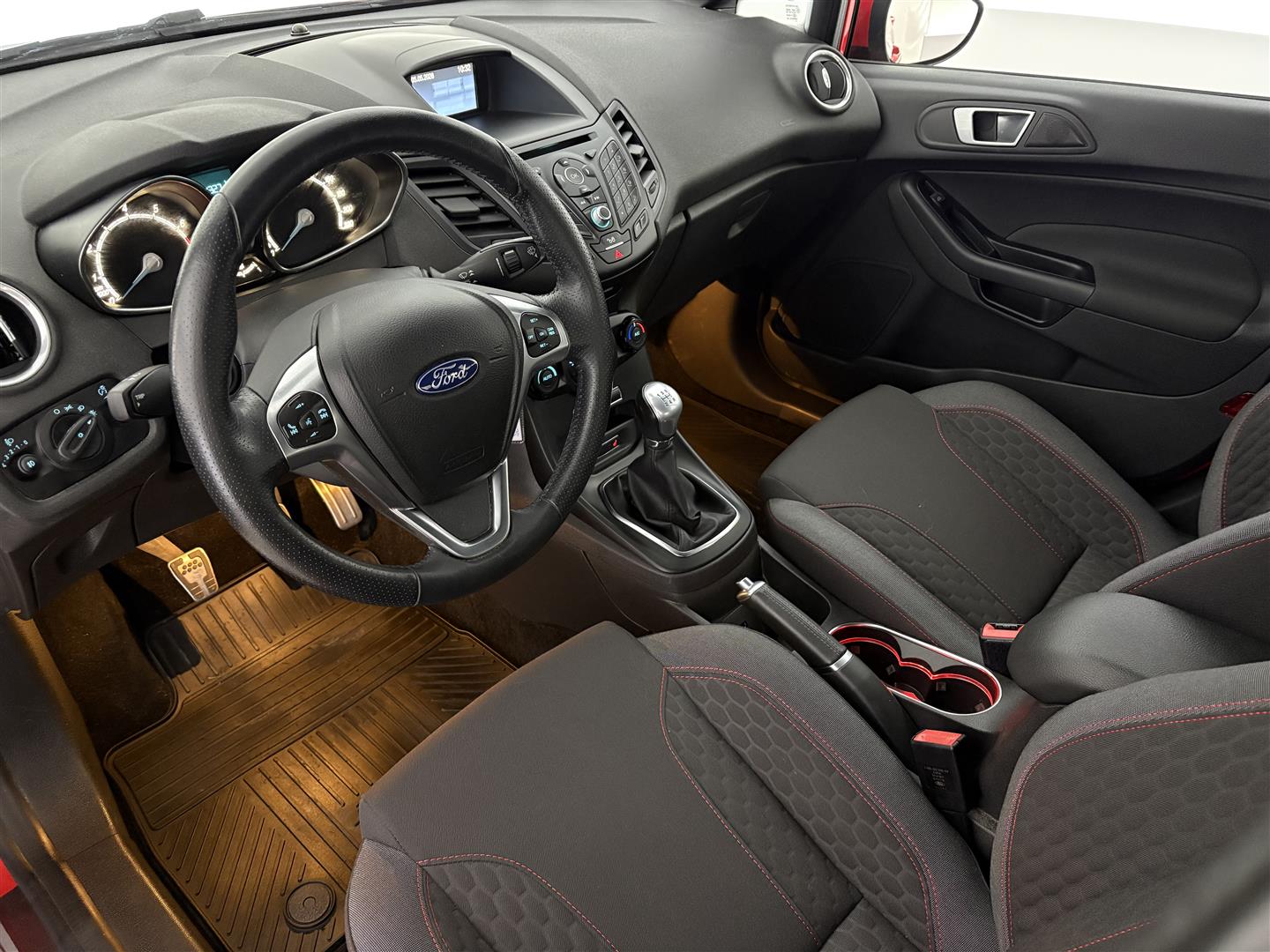 FORD Fiesta 2017