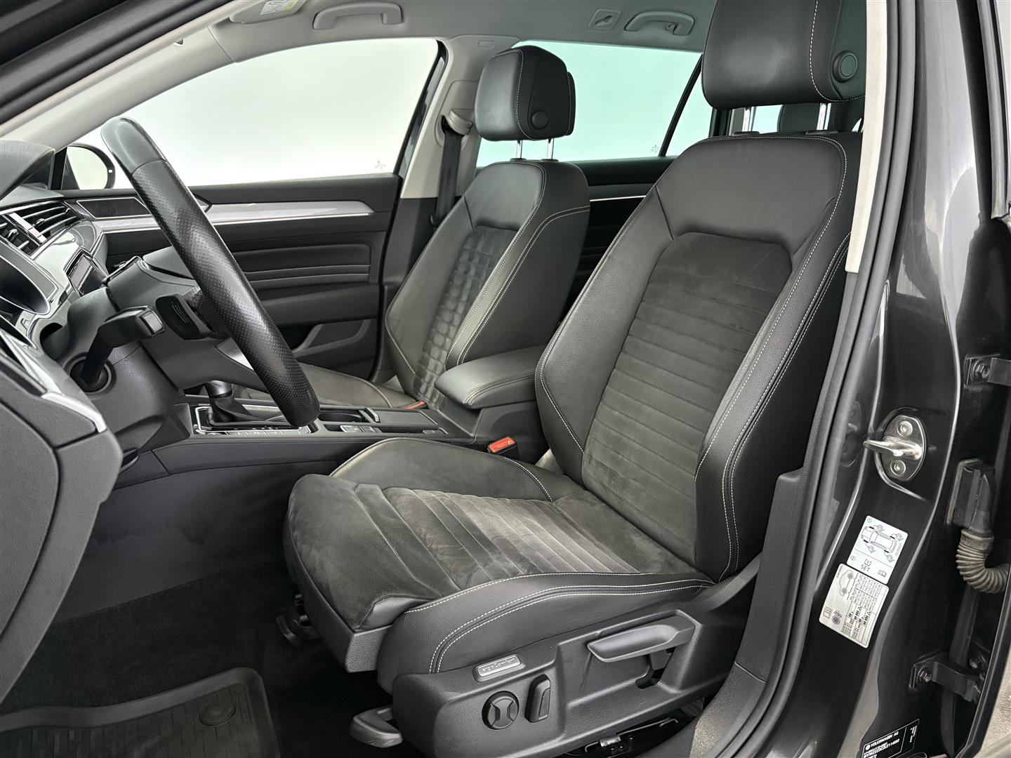 VOLKSWAGEN Passat 2020