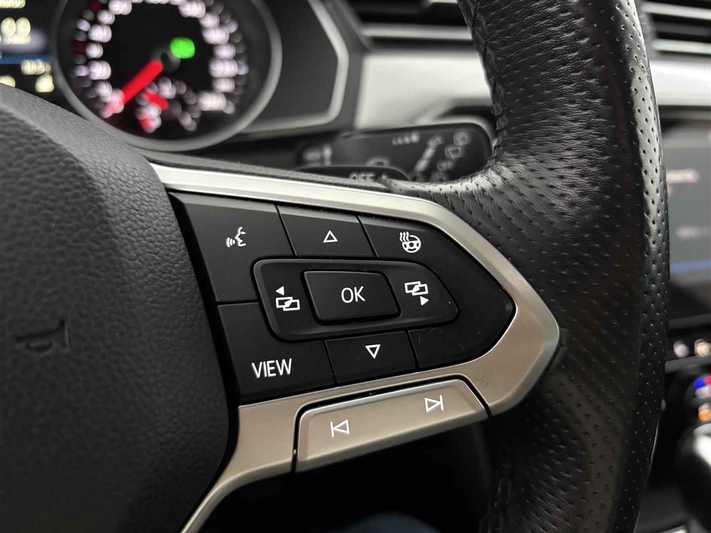 VOLKSWAGEN Passat 2020