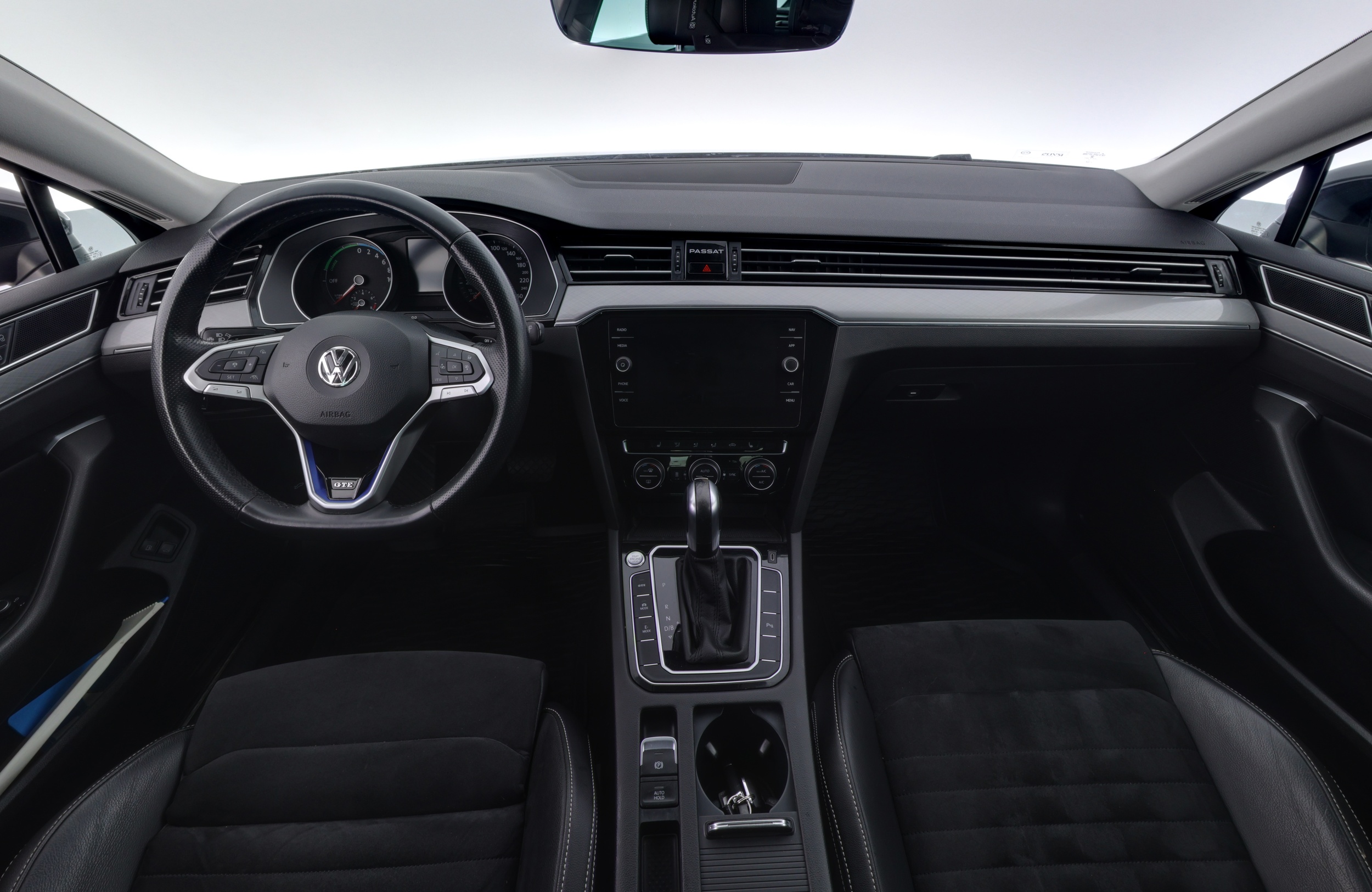 VOLKSWAGEN Passat 2020