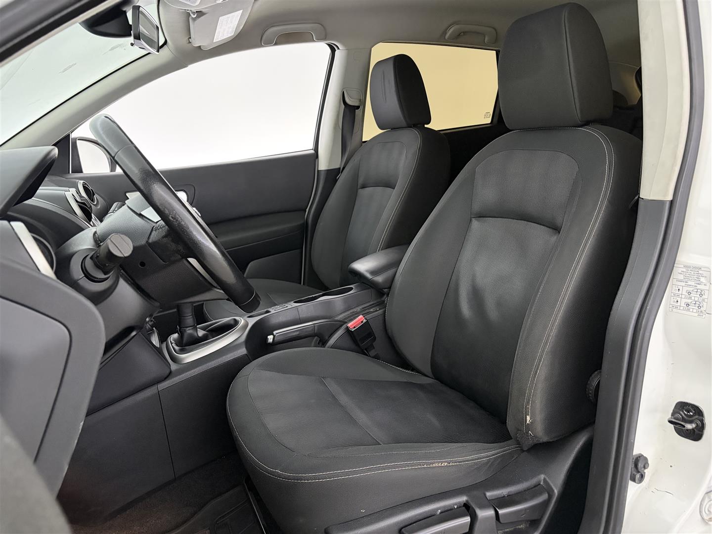 NISSAN Qashqai 2011