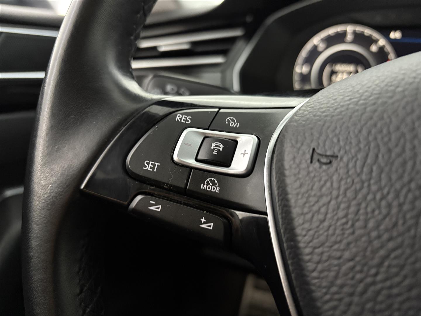 VOLKSWAGEN Arteon 2017