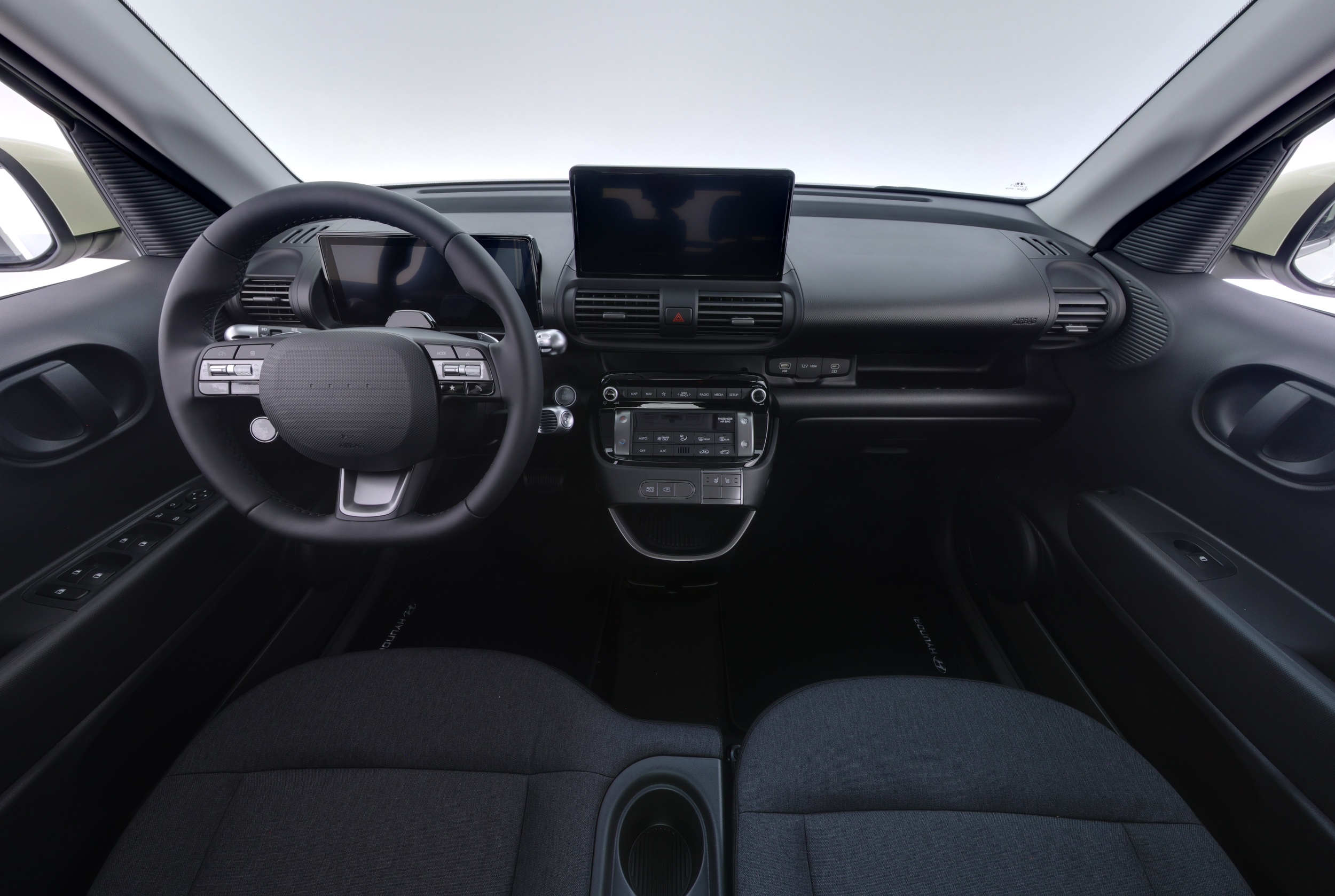 Hyundai INSTER 2026