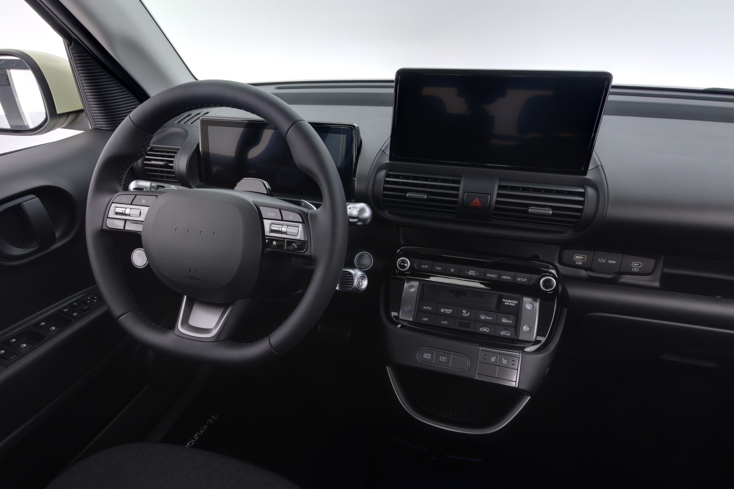 Hyundai INSTER 2026