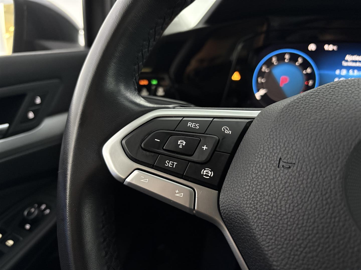 Volkswagen Golf 2021