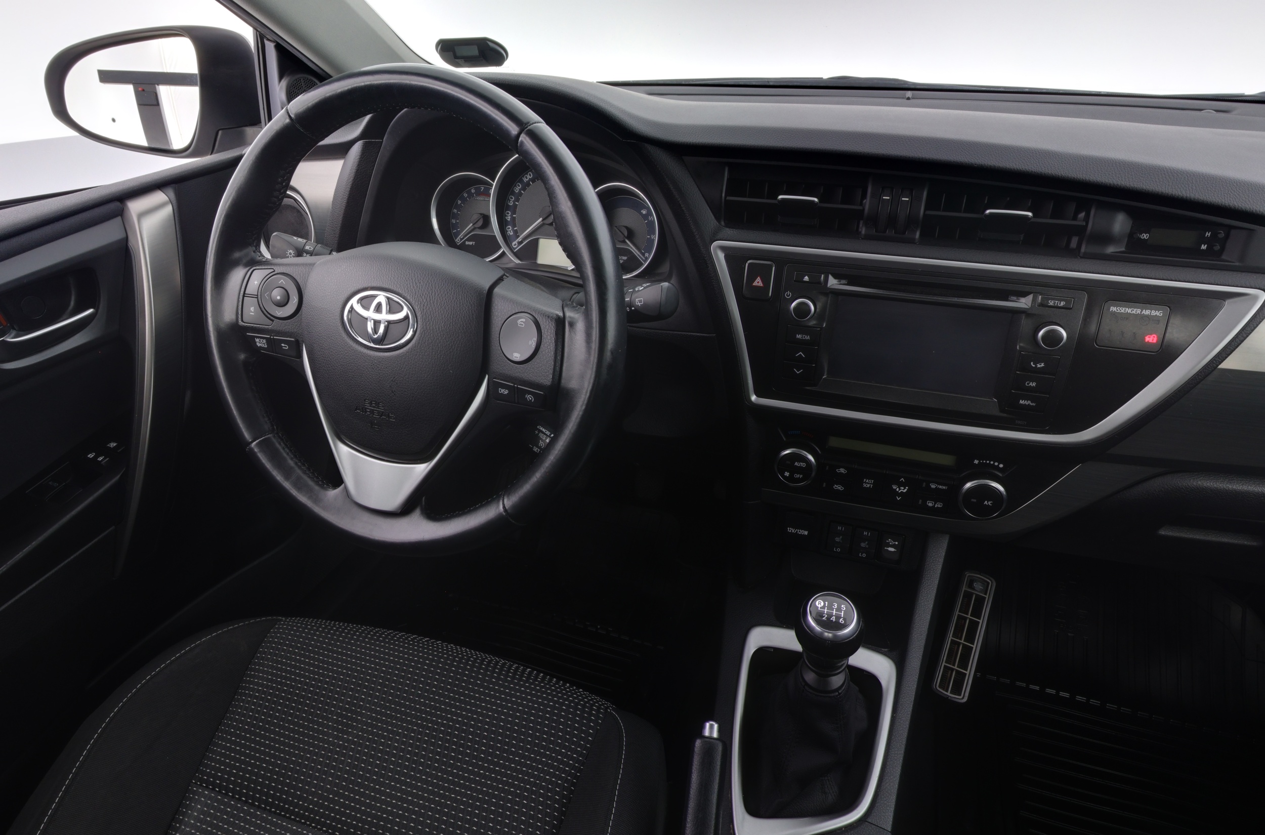 Toyota Auris 2013