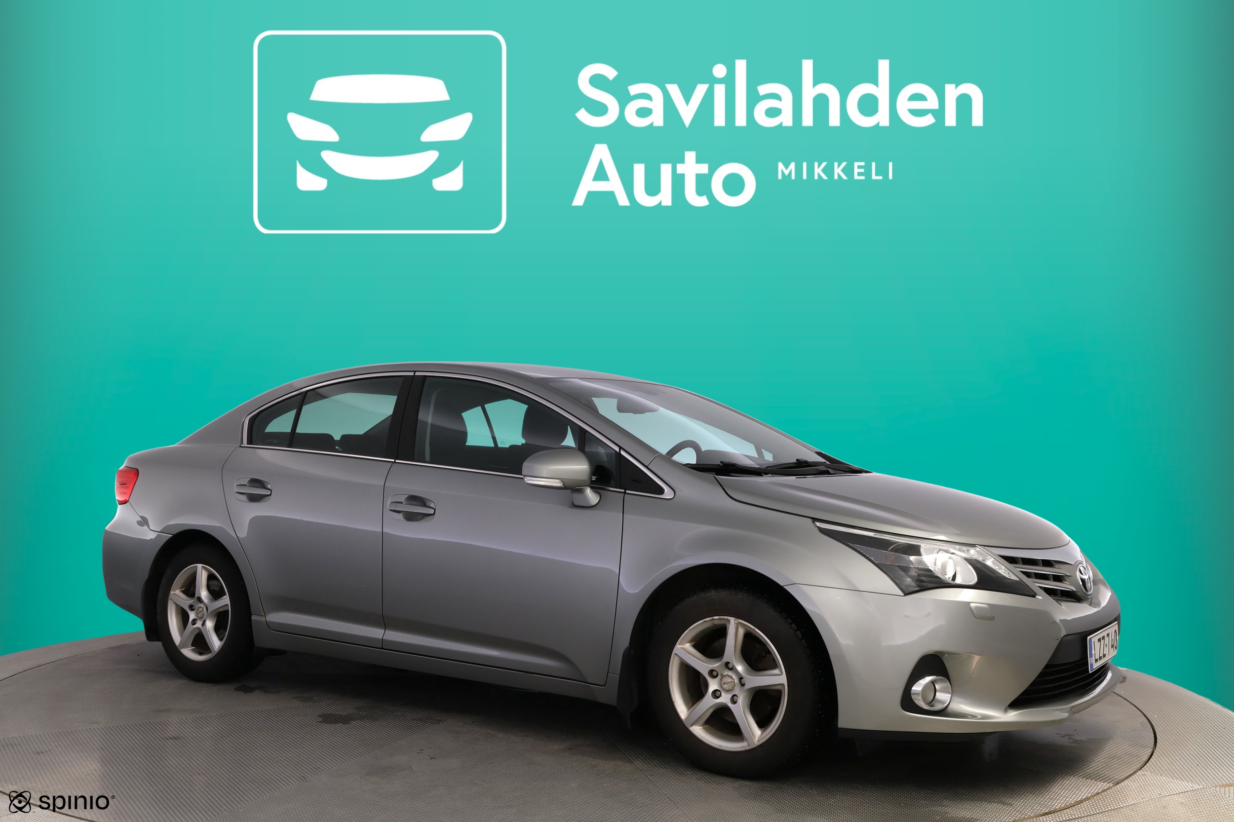 TOYOTA Avensis 2012