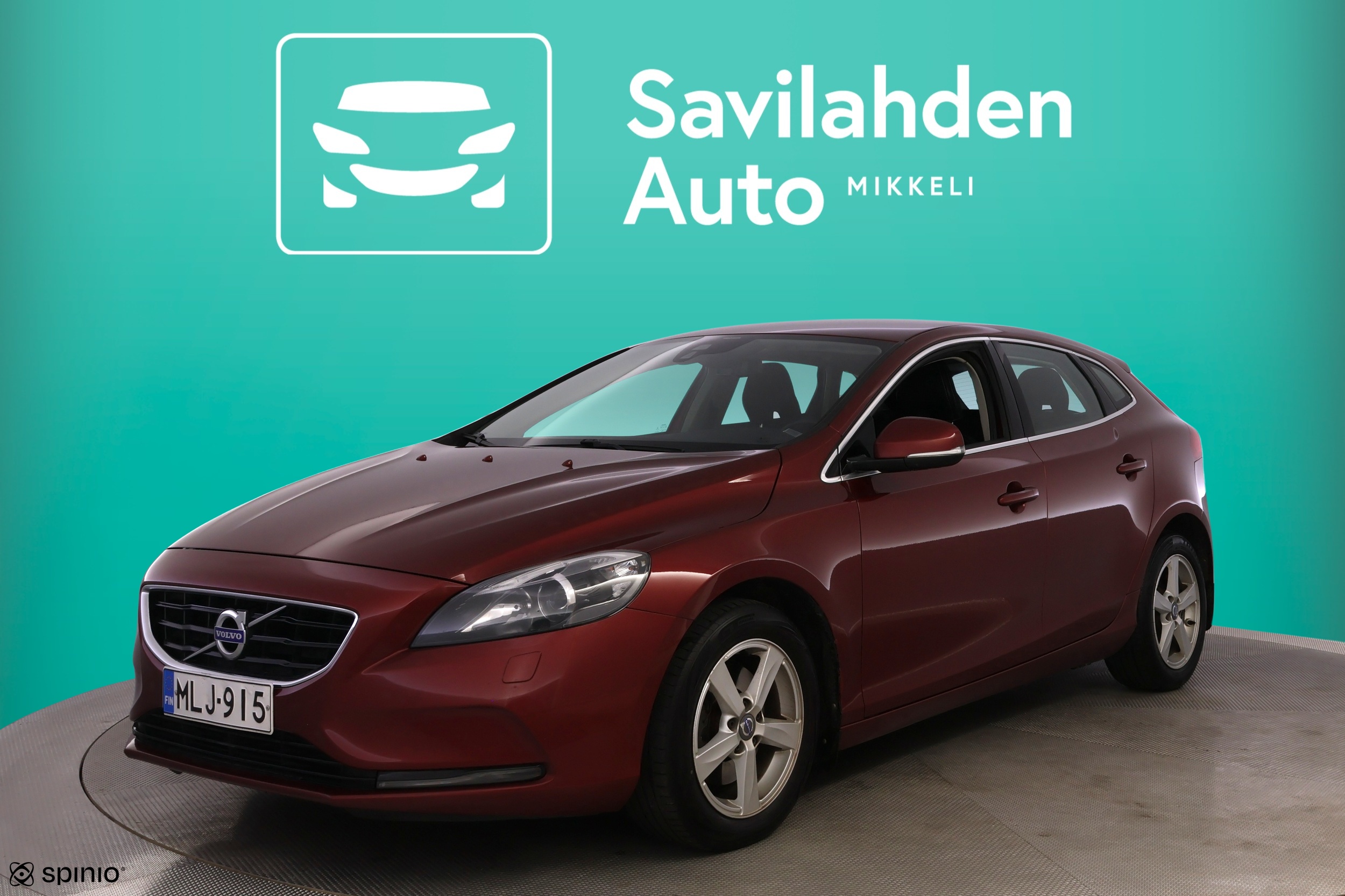 VOLVO V40 2013