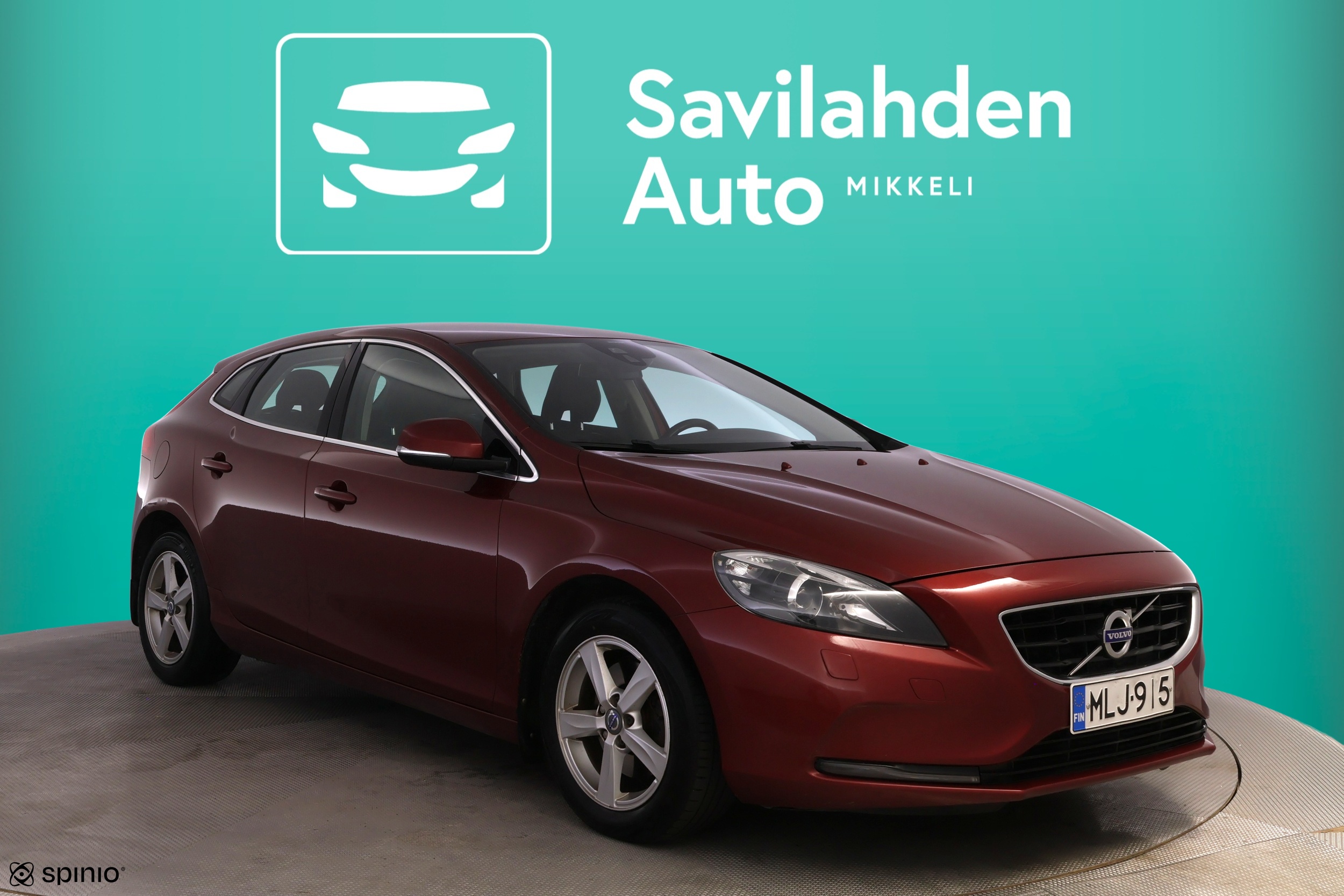 VOLVO V40 2013