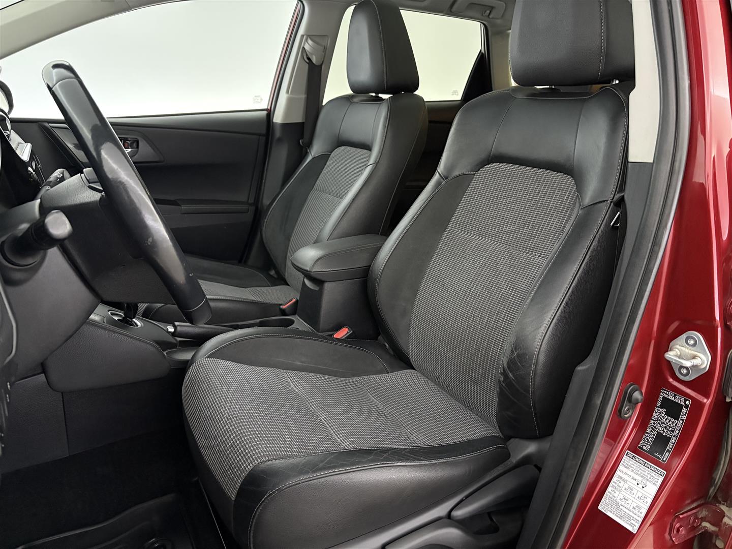 TOYOTA Auris 2018