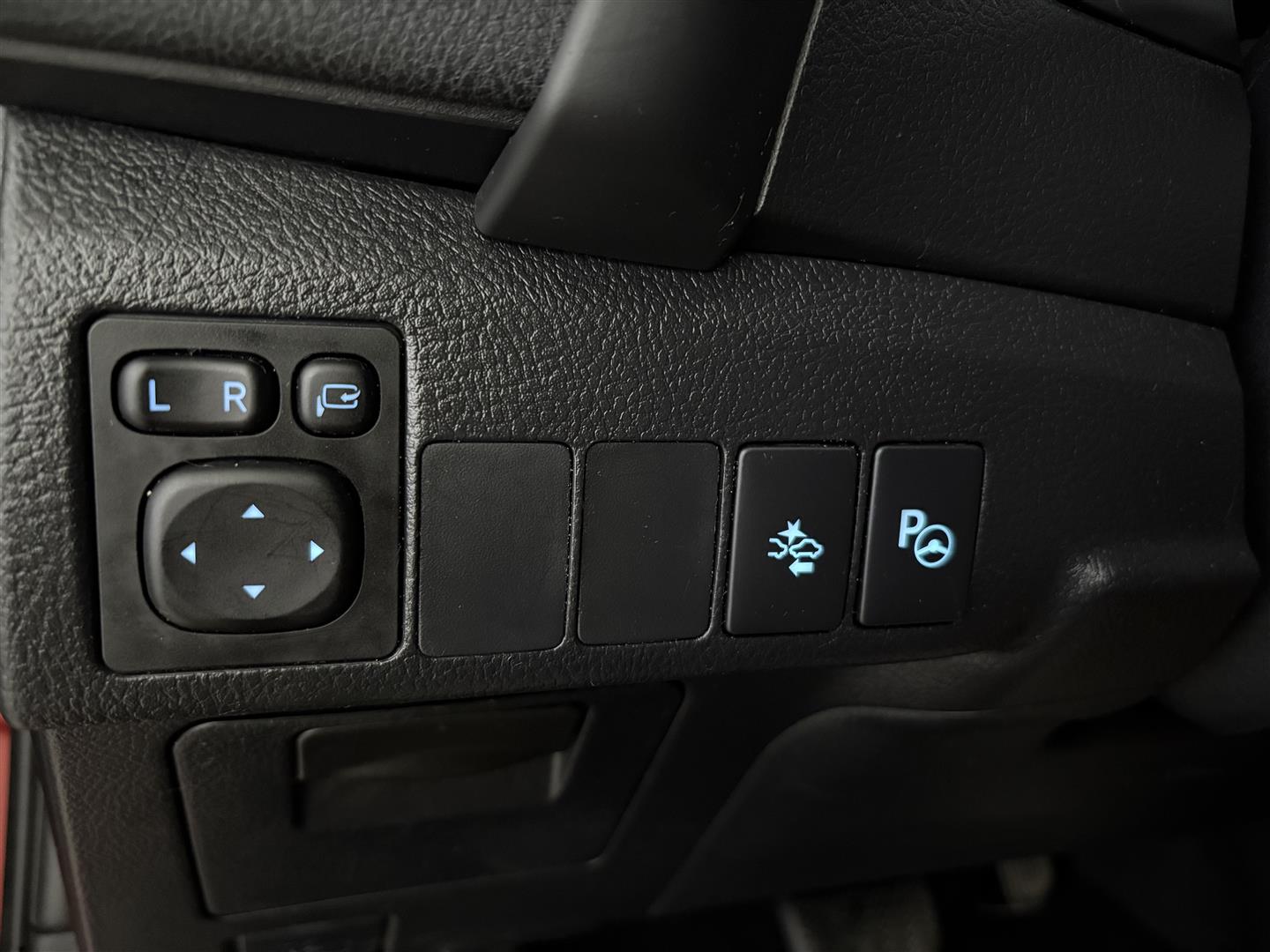 TOYOTA Auris 2018