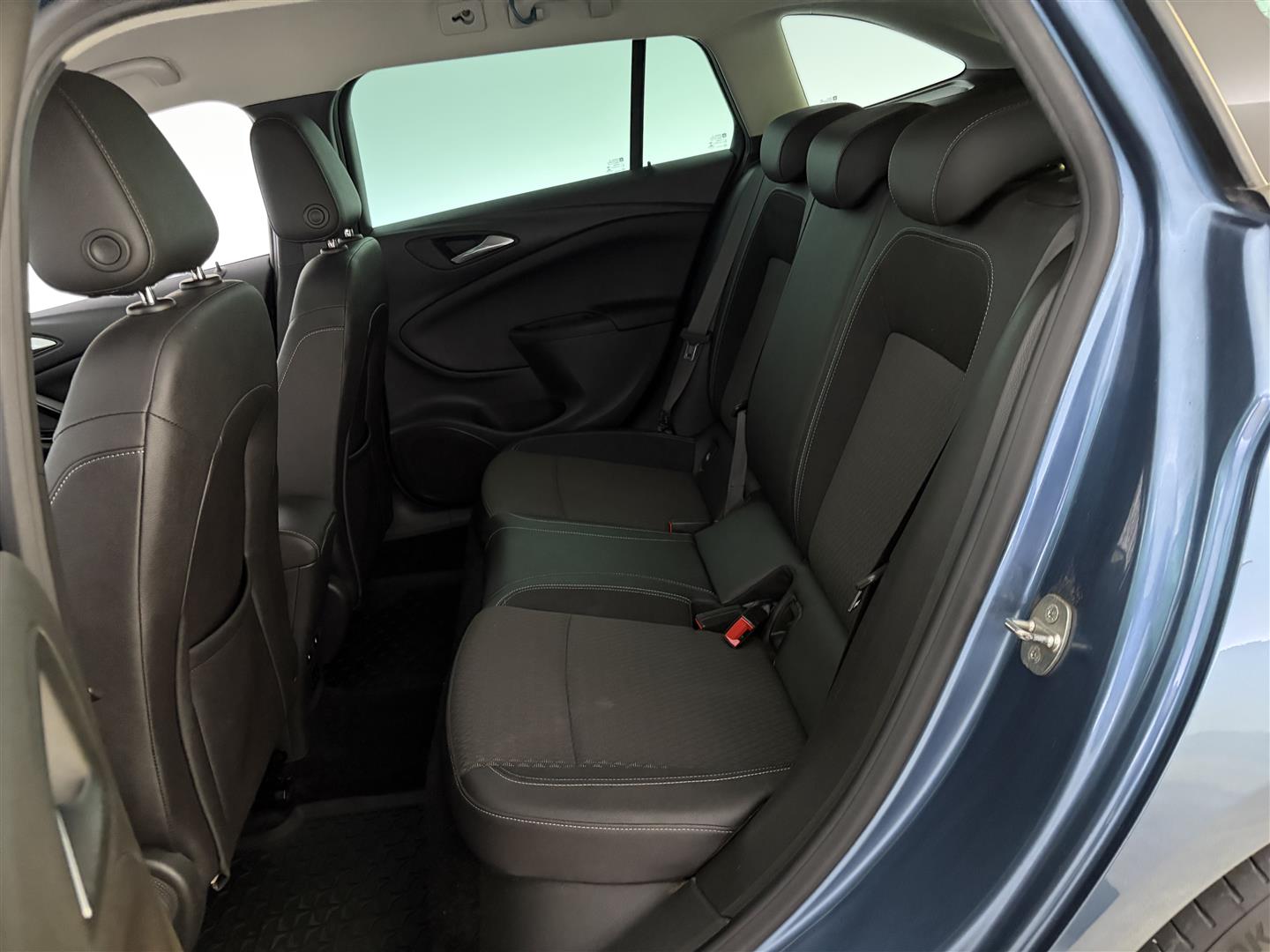 OPEL Astra 2016