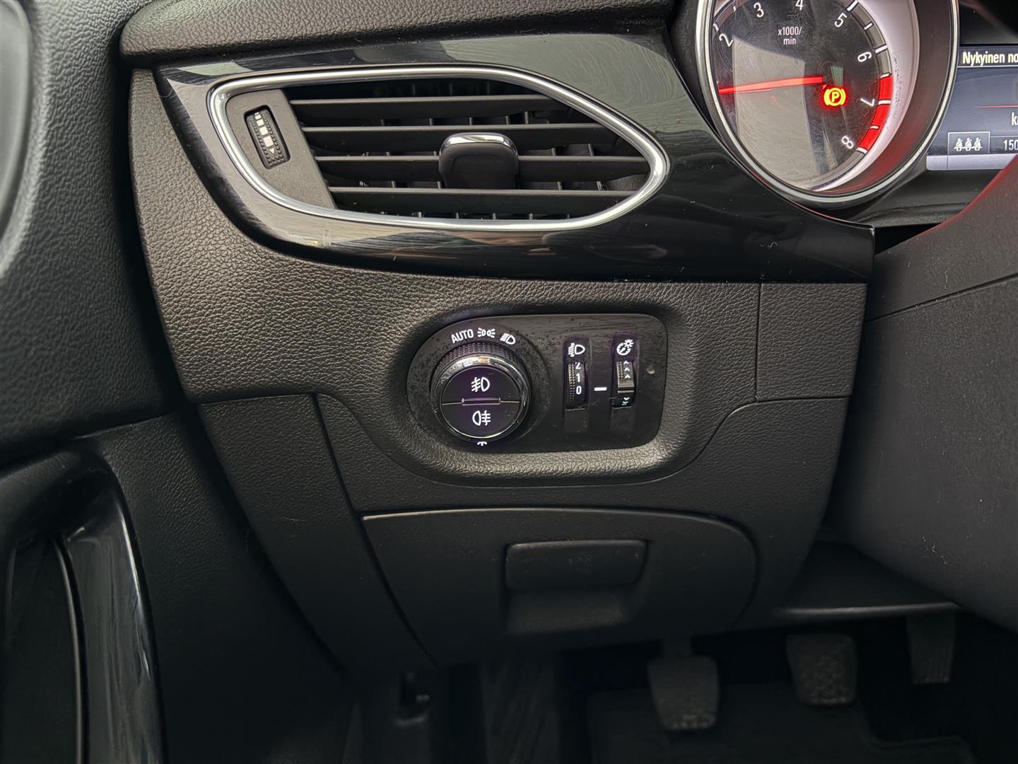 OPEL Astra 2016