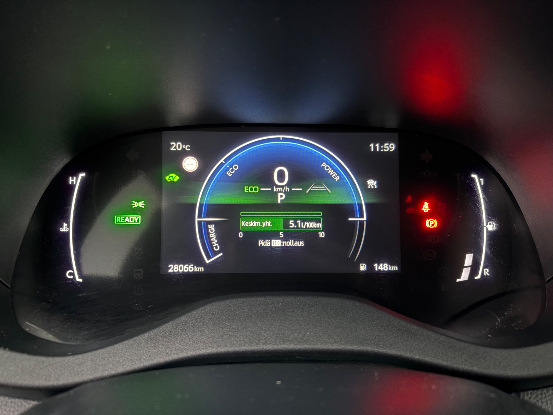 TOYOTA Yaris 2025