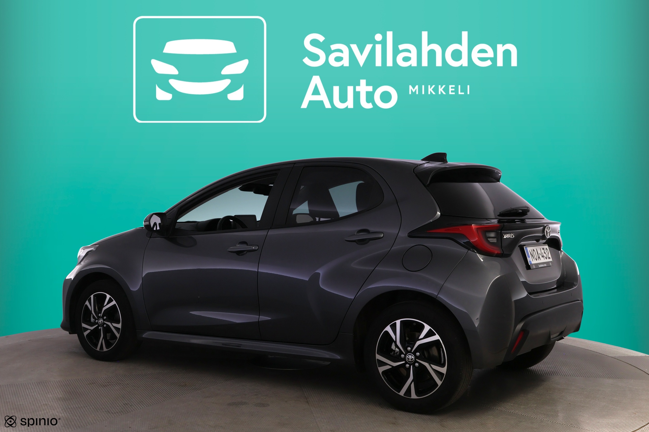 TOYOTA Yaris 2025