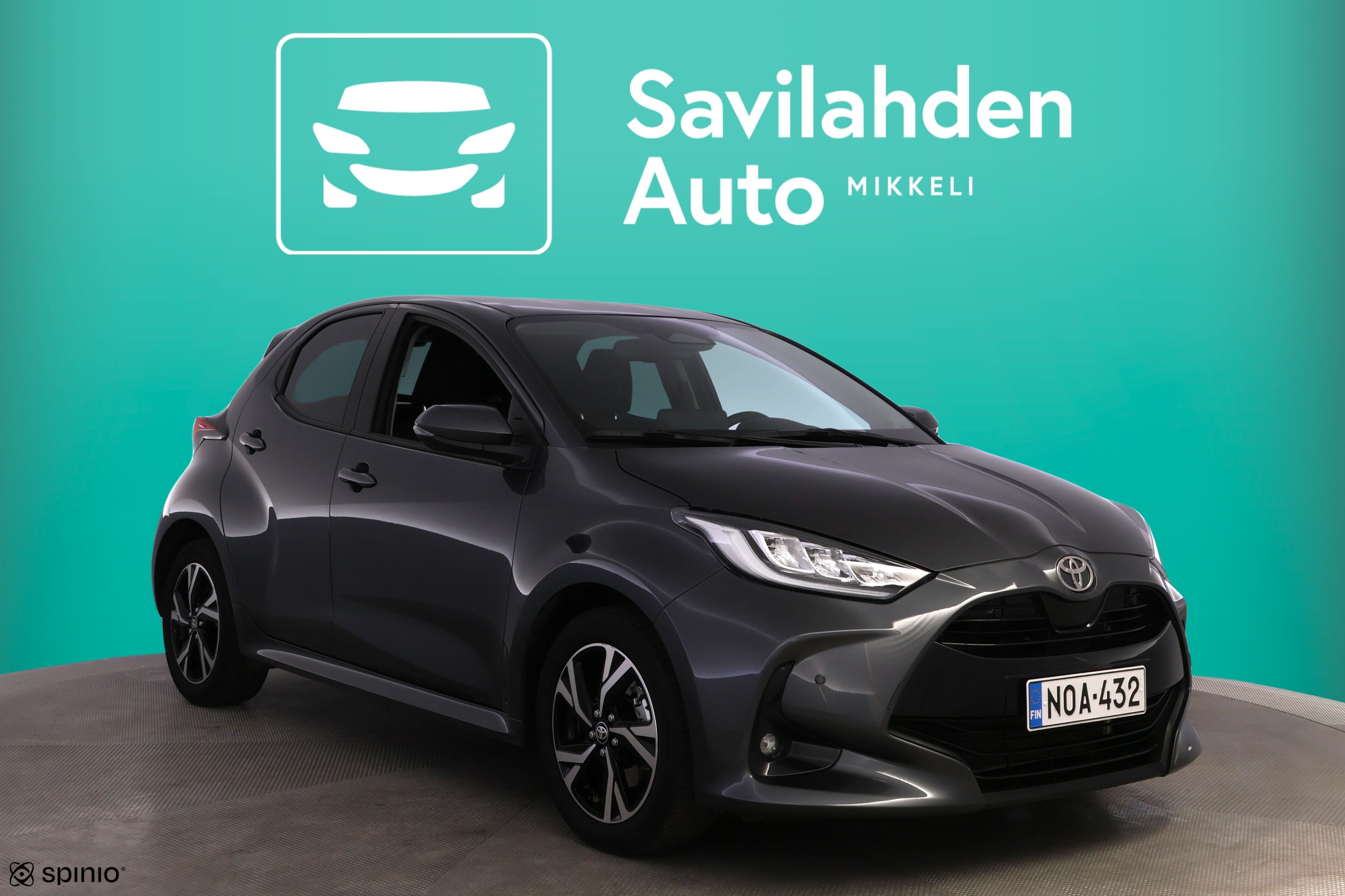TOYOTA Yaris 2025