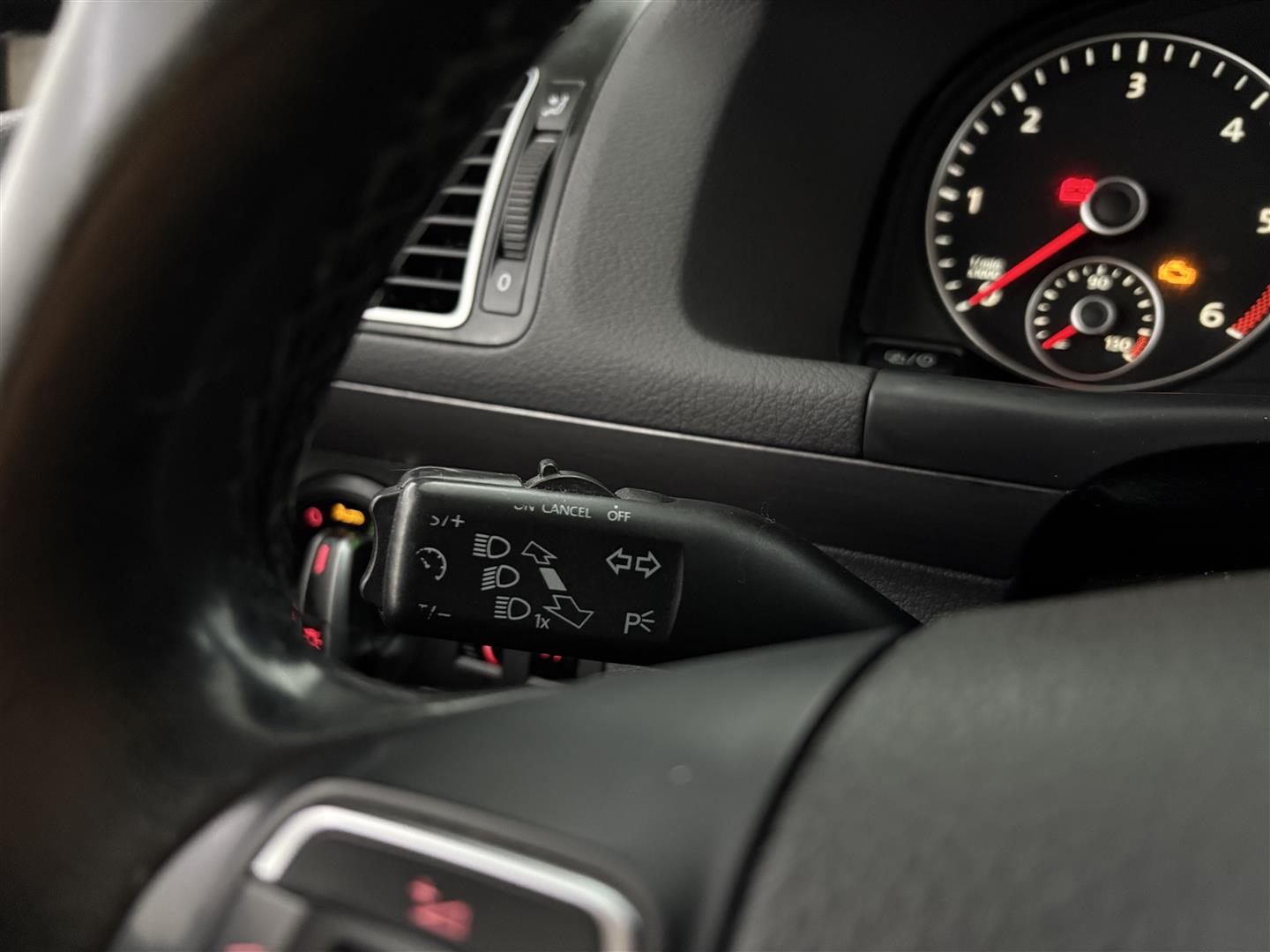 Volkswagen Touran 2012