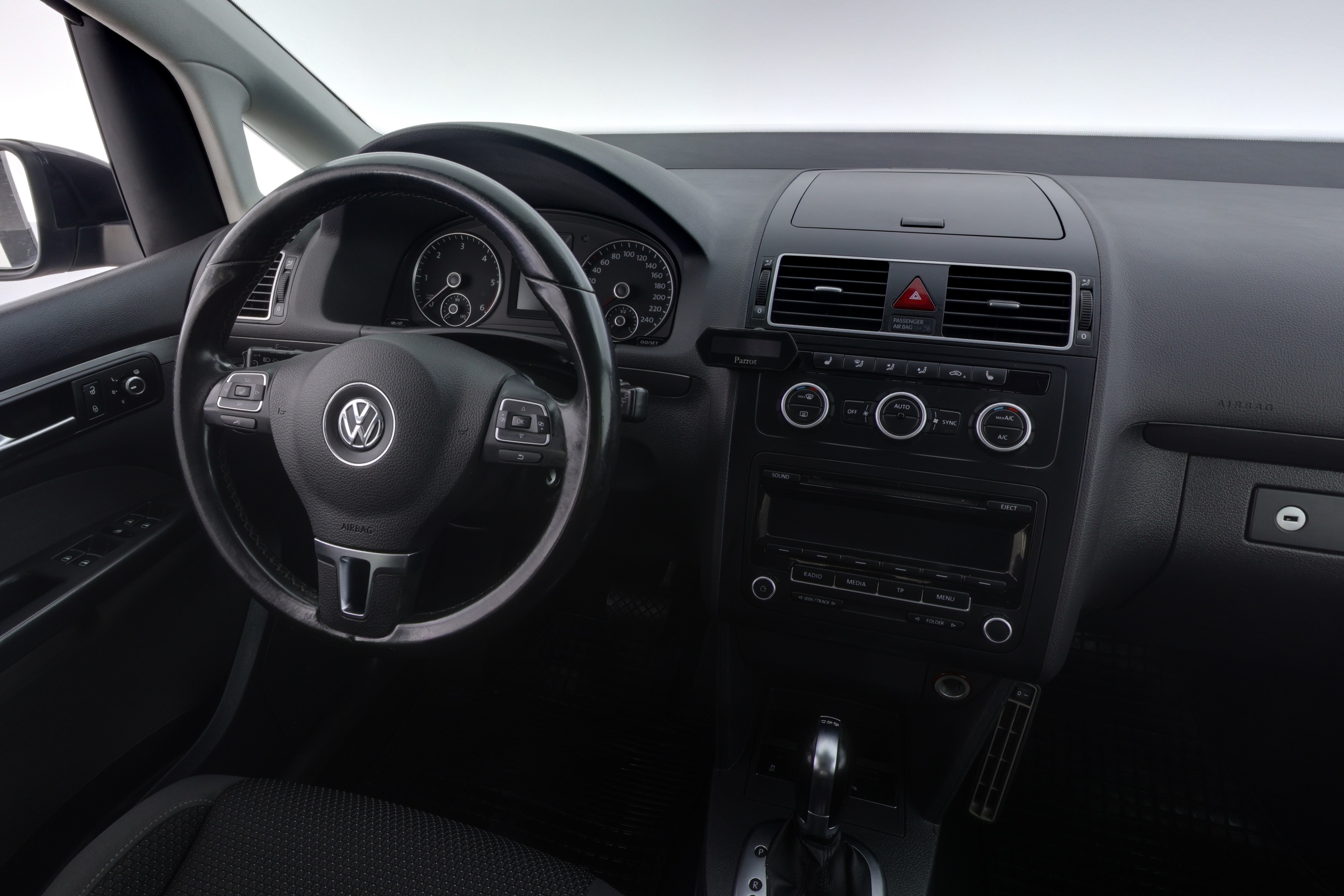 Volkswagen Touran 2012