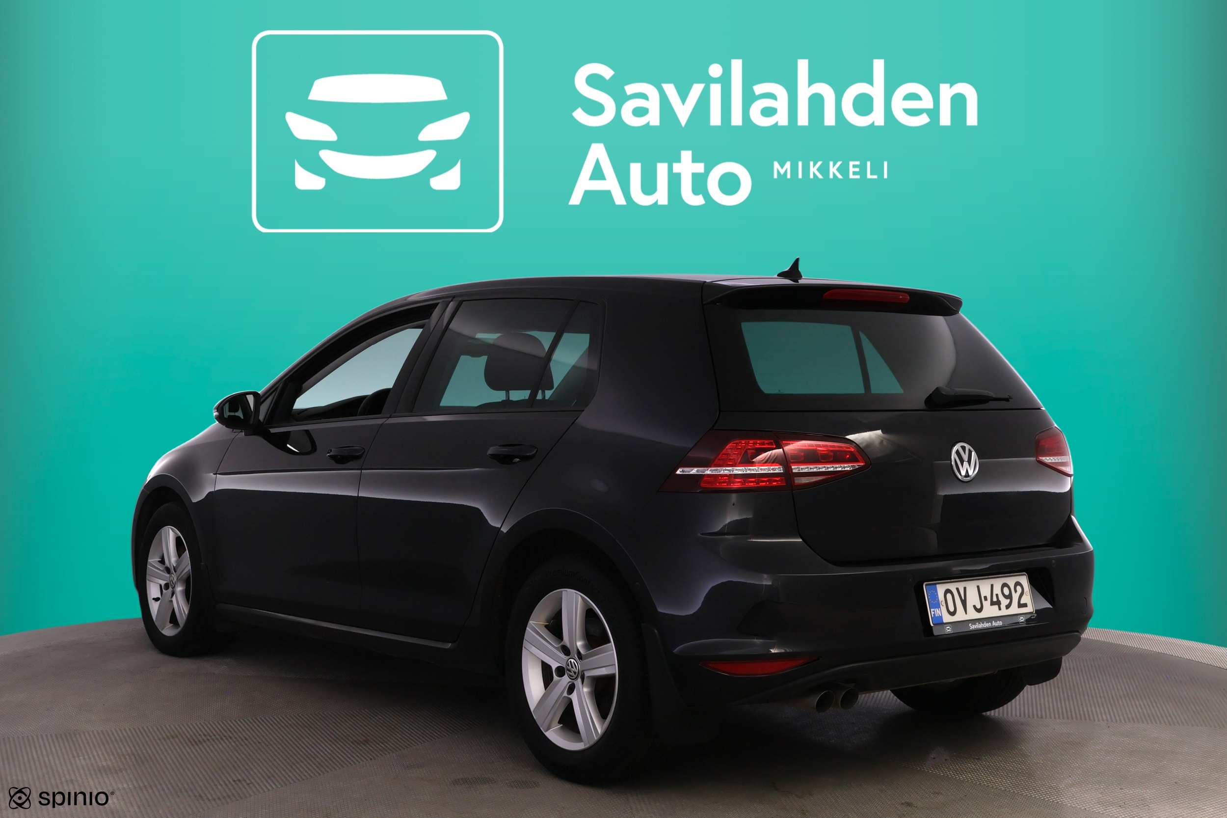 VOLKSWAGEN Golf 2016