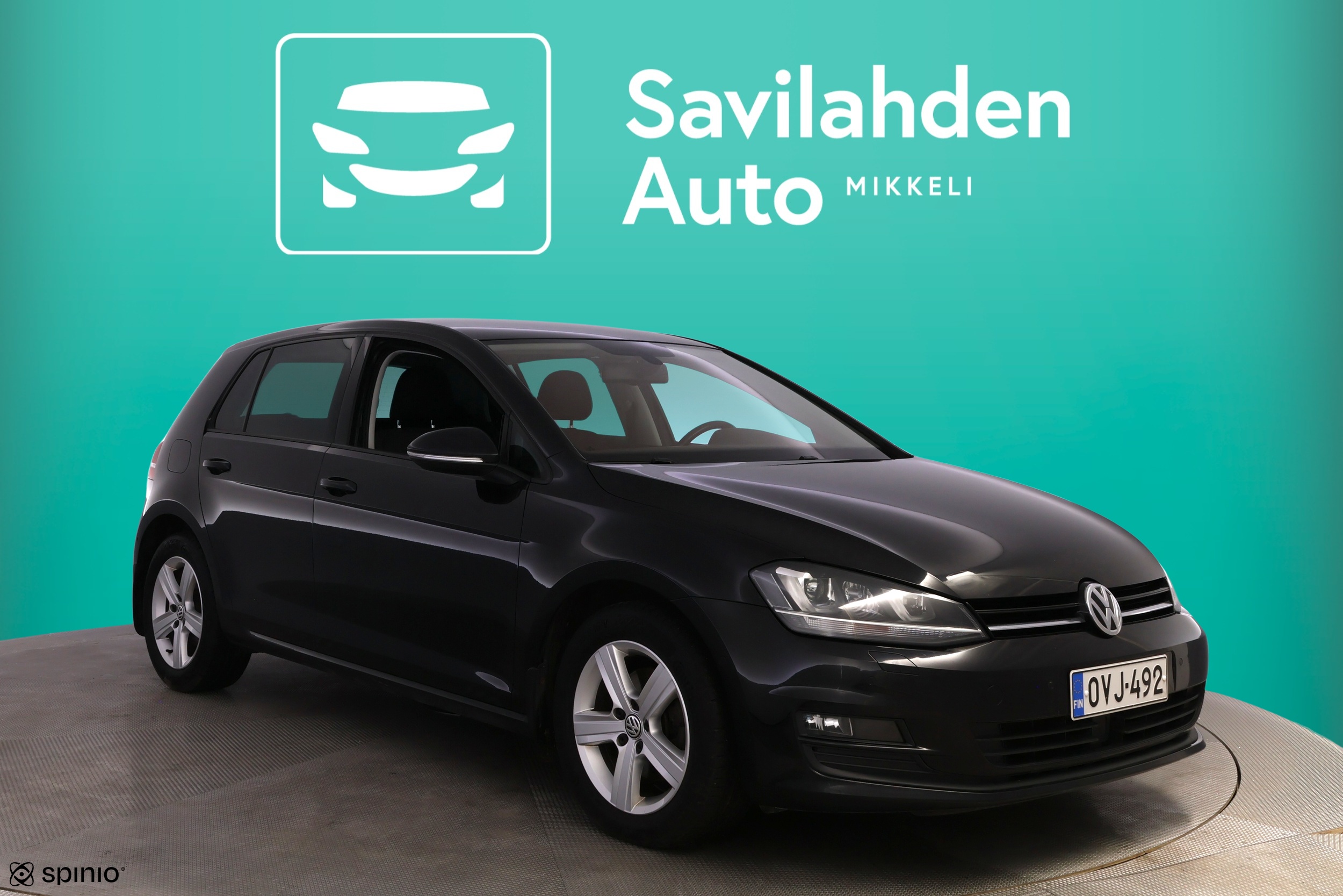 VOLKSWAGEN Golf 2016