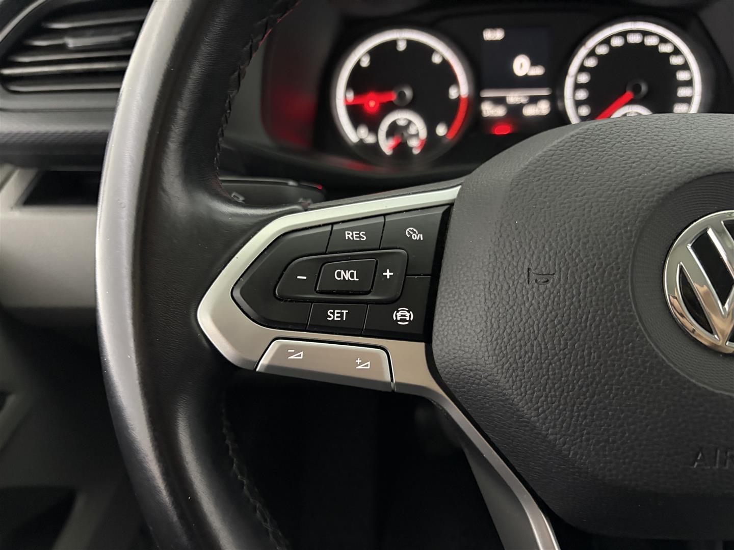 VOLKSWAGEN Caravelle 2020