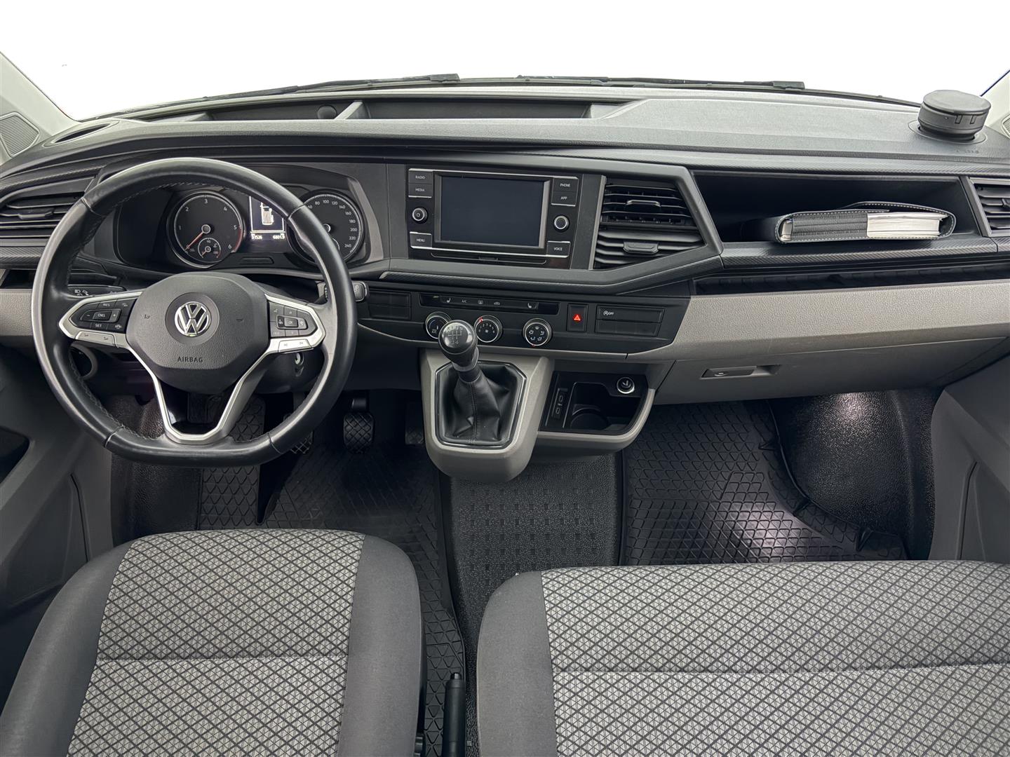 VOLKSWAGEN Caravelle 2020