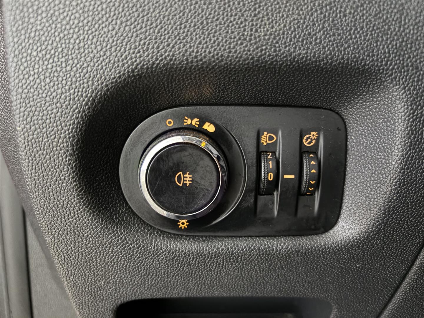 OPEL Corsa 2010