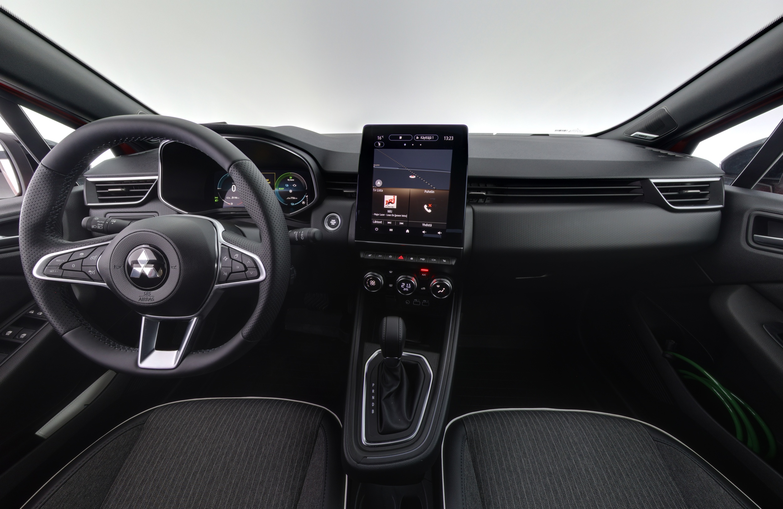 MITSUBISHI Colt 2024