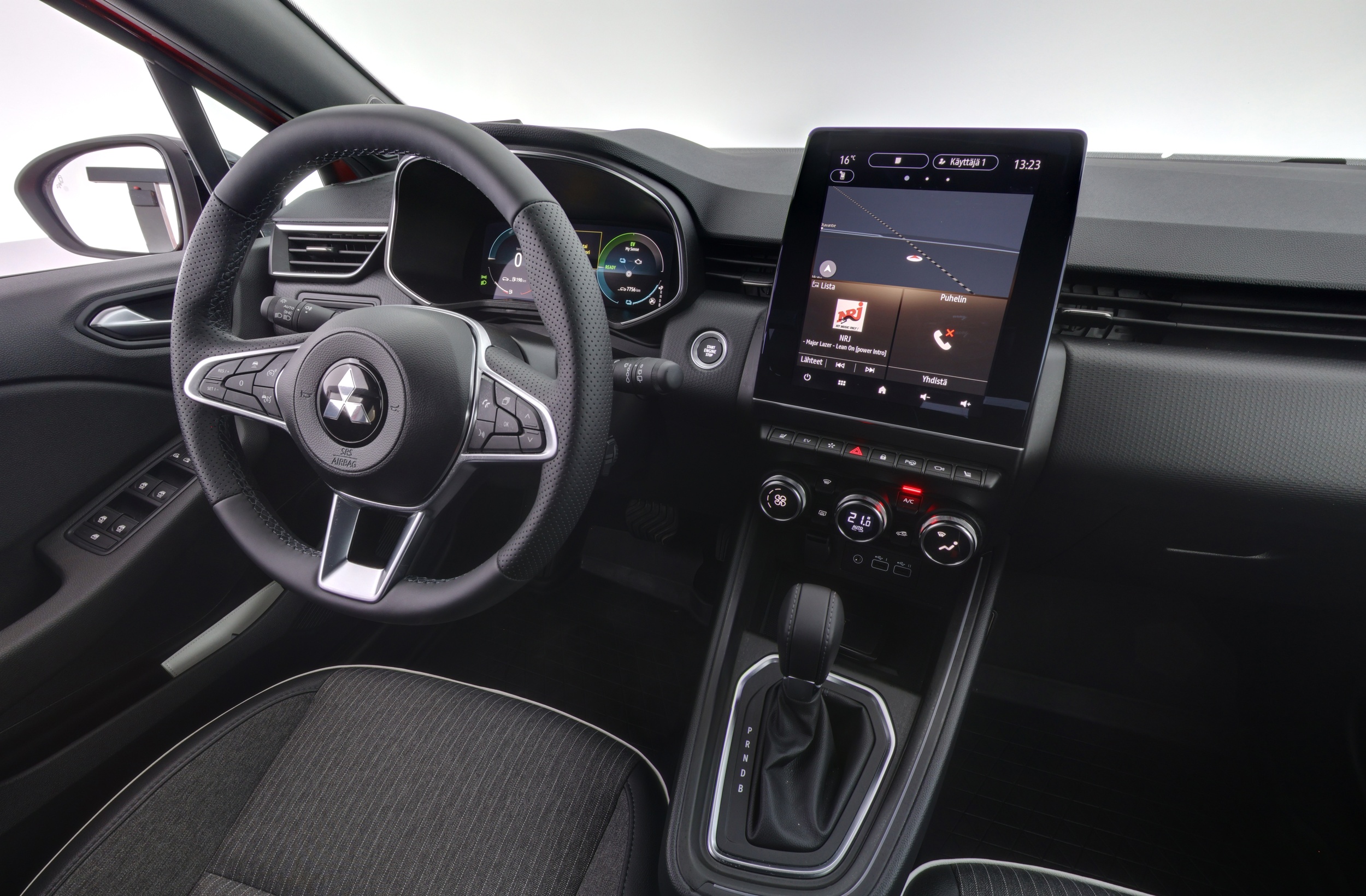 MITSUBISHI Colt 2024