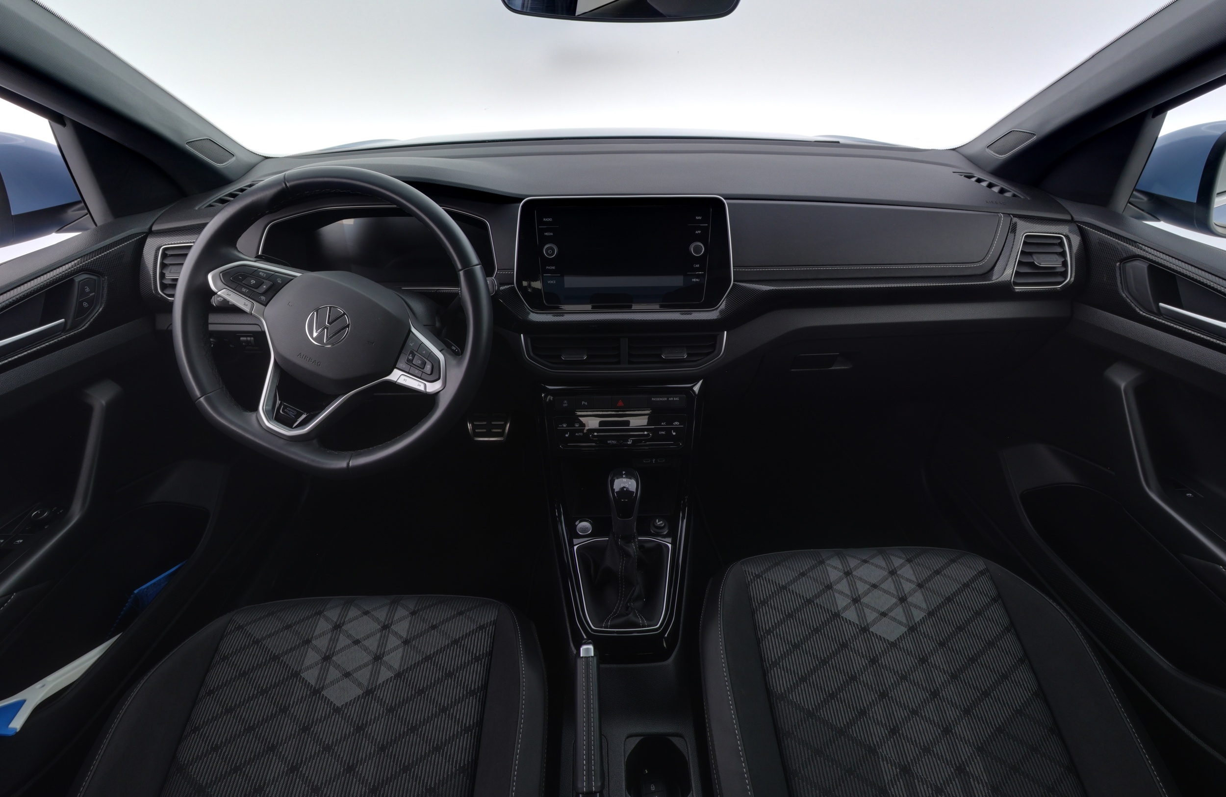 VOLKSWAGEN T-Cross 2024