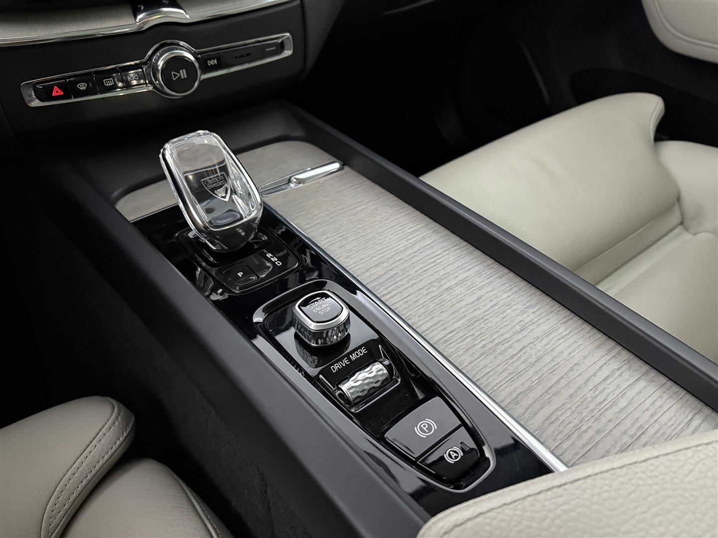 VOLVO XC60 2020