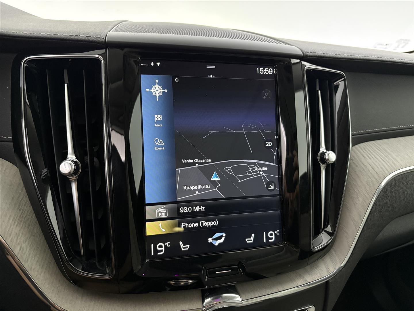 VOLVO XC60 2020