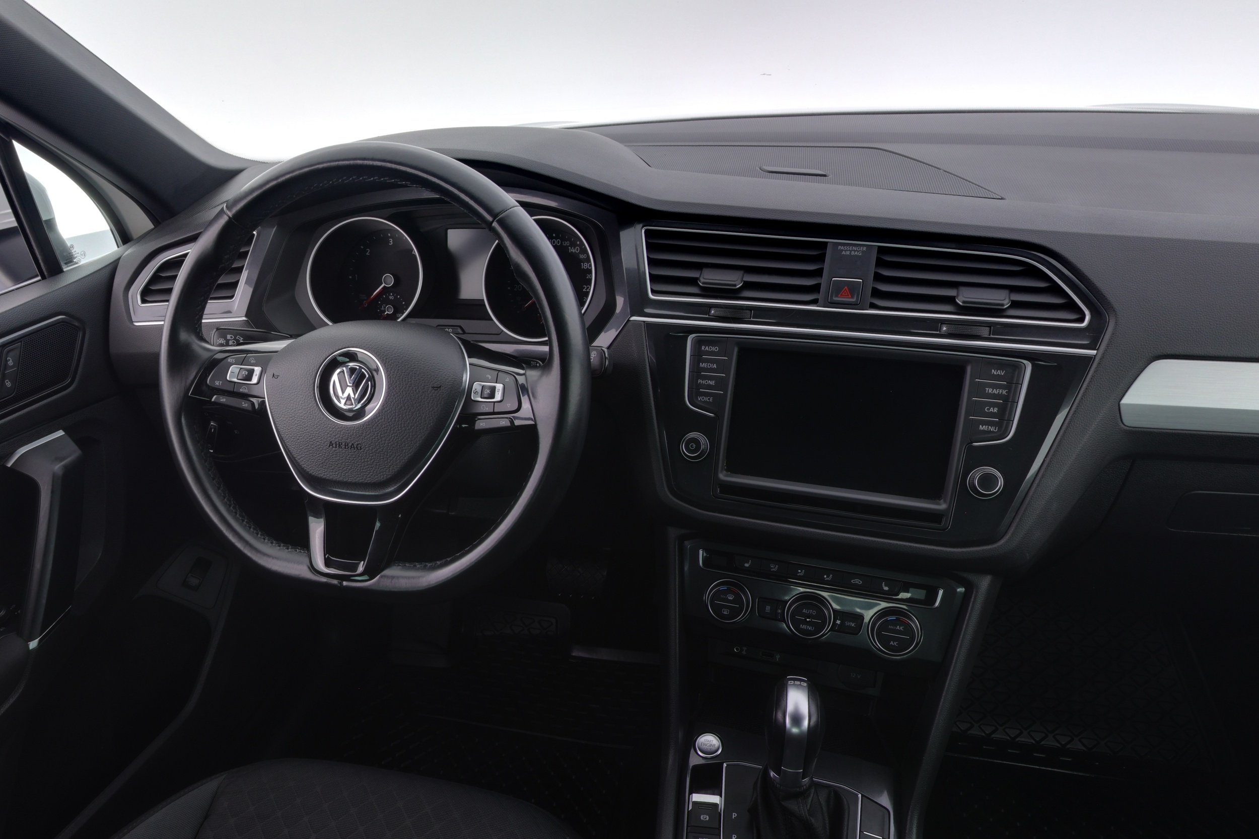 VOLKSWAGEN Tiguan 2017
