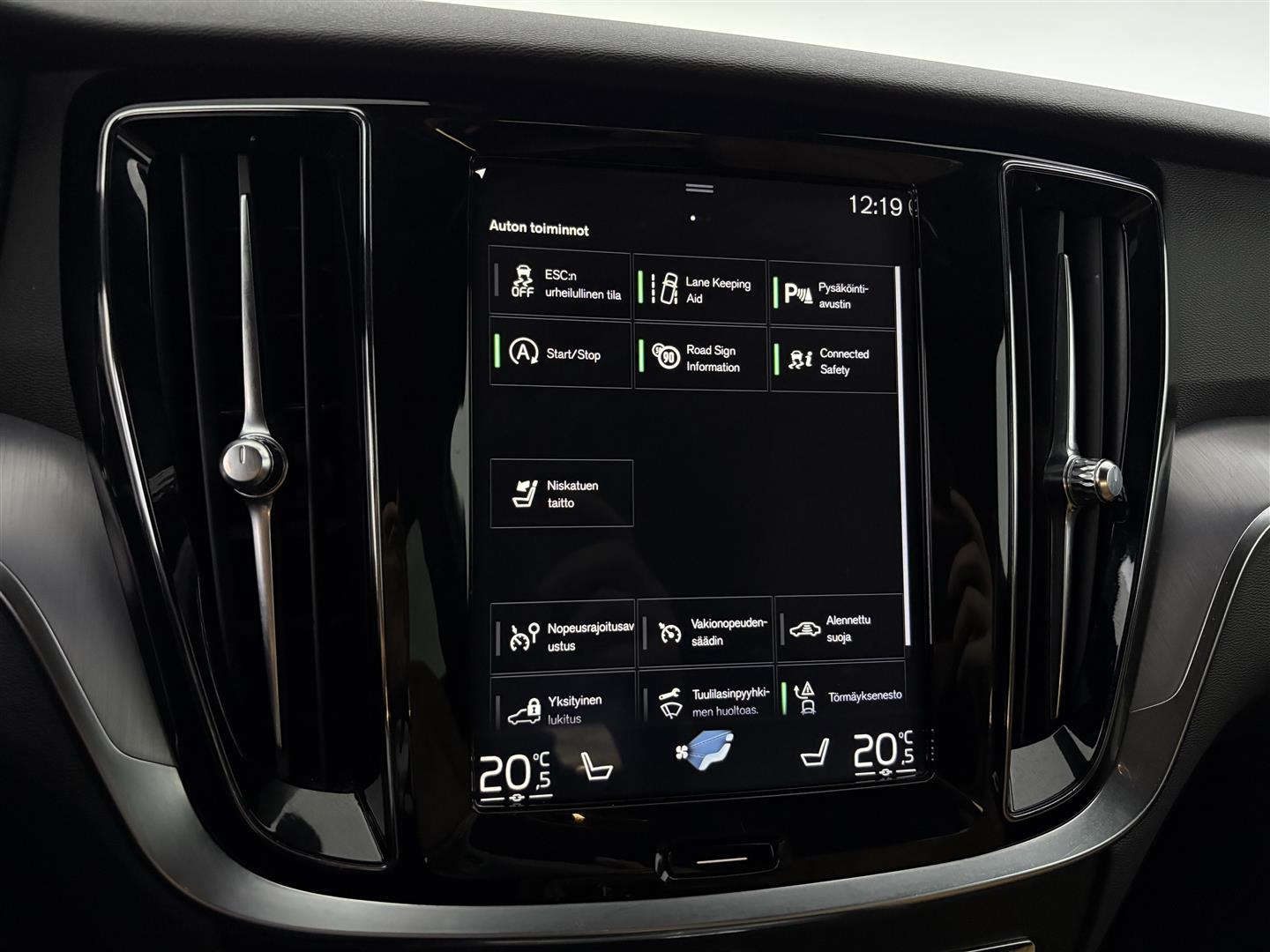 VOLVO V60 2019