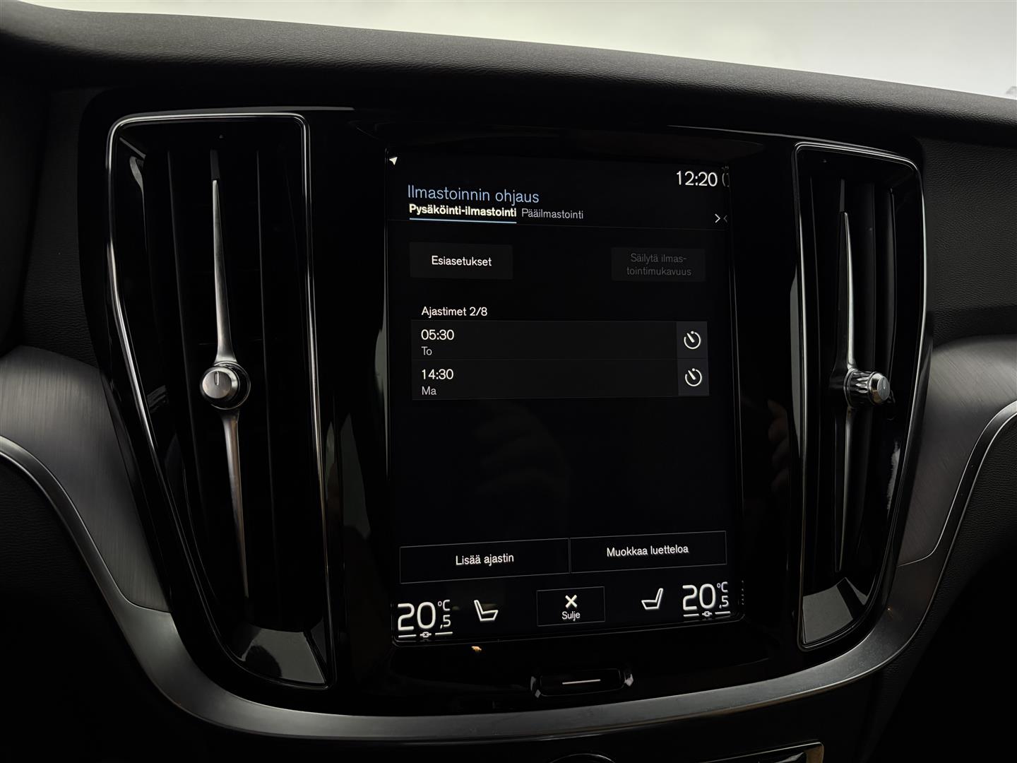 VOLVO V60 2019