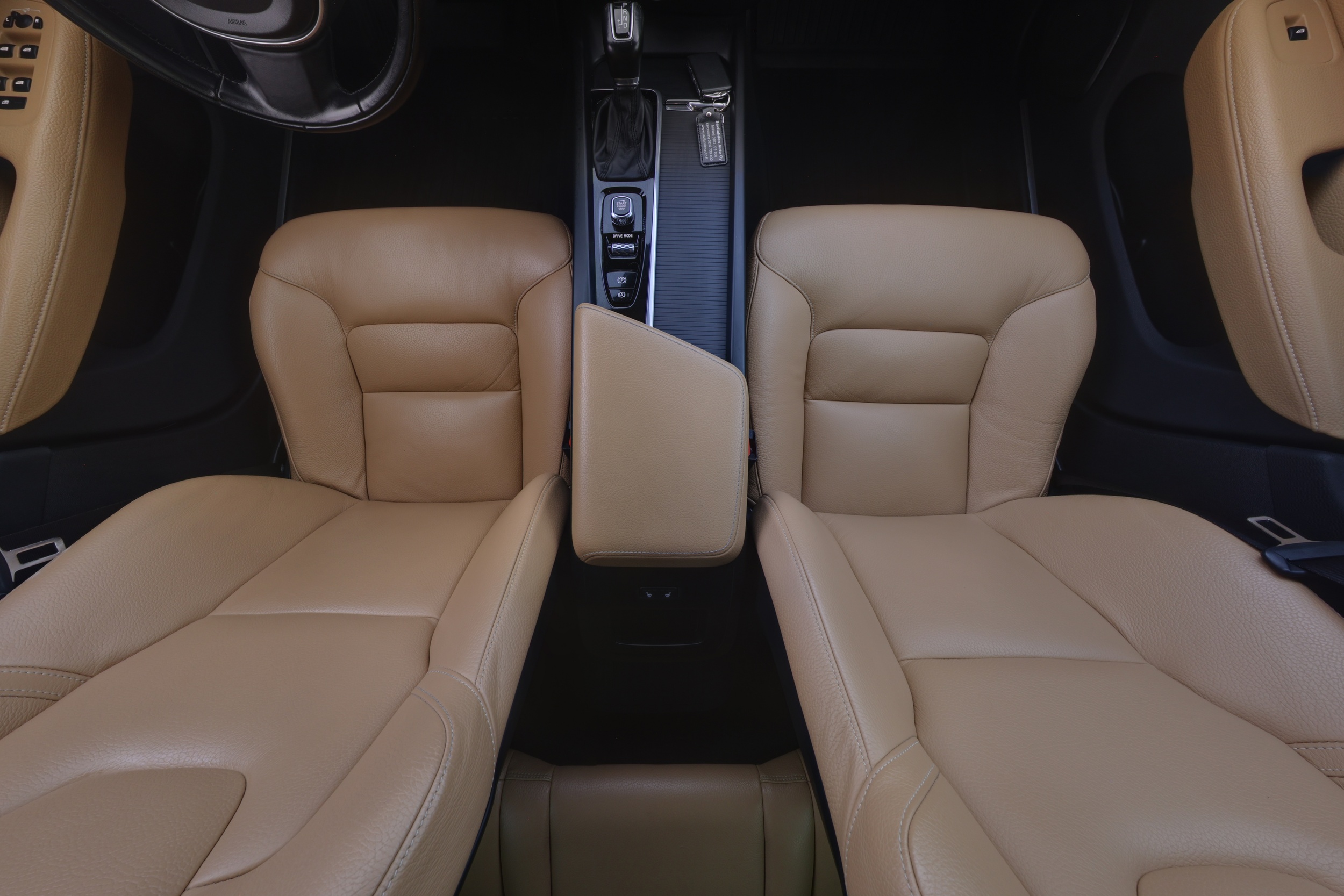 VOLVO V60 2019