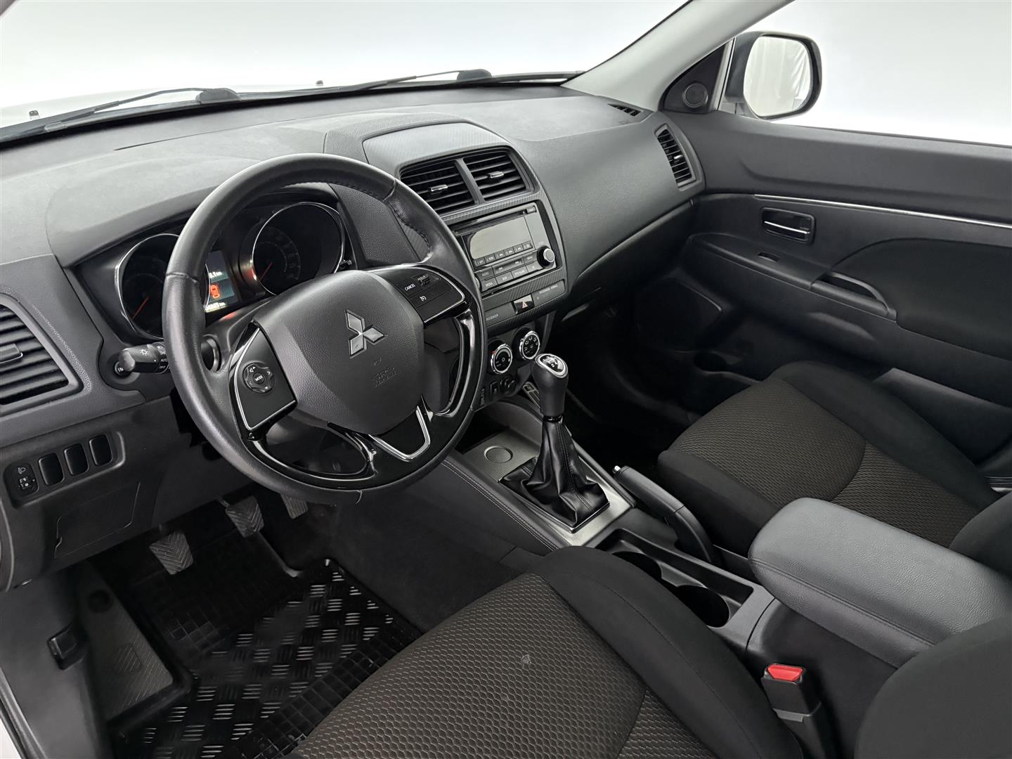 MITSUBISHI ASX 2019