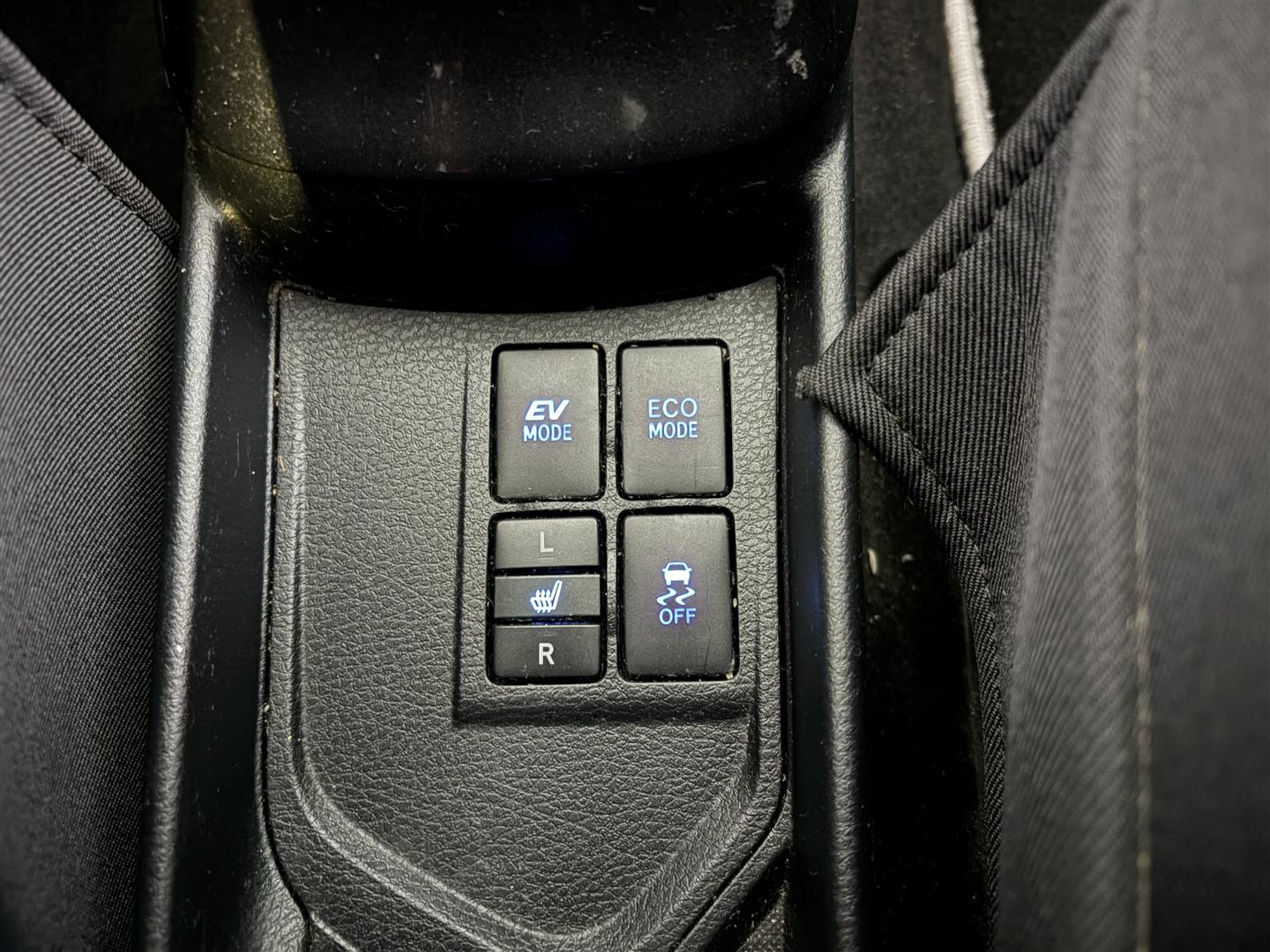 TOYOTA Yaris 2020