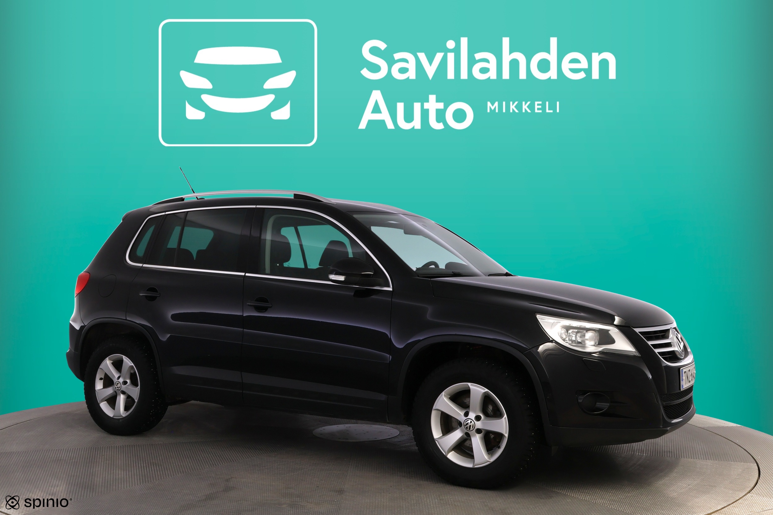 VOLKSWAGEN Tiguan 2011