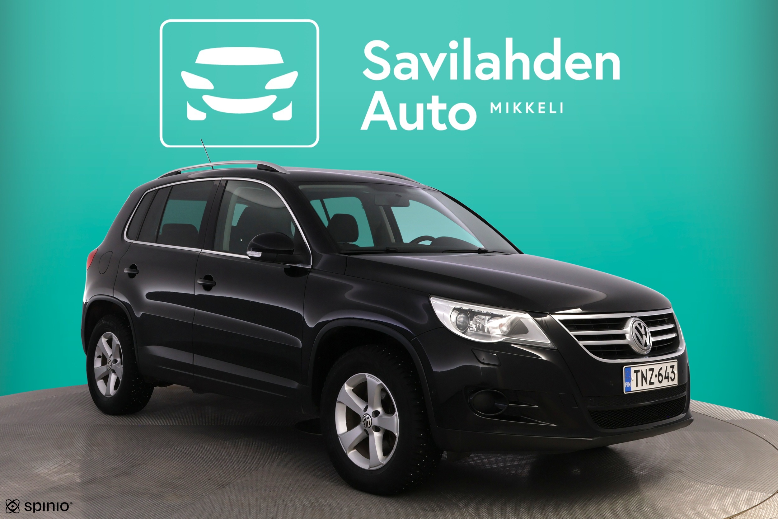 VOLKSWAGEN Tiguan 2011