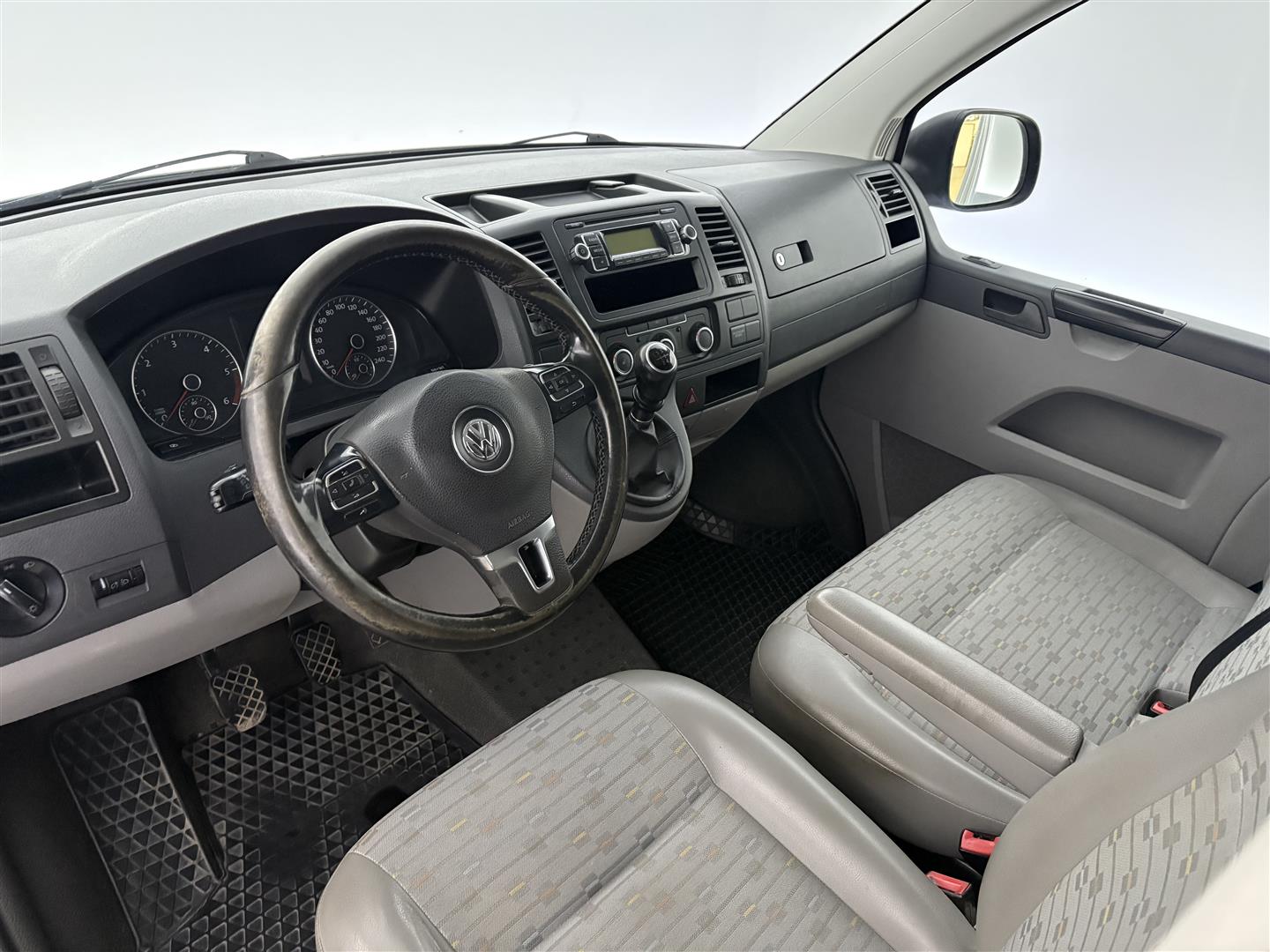 VOLKSWAGEN Transporter 2010