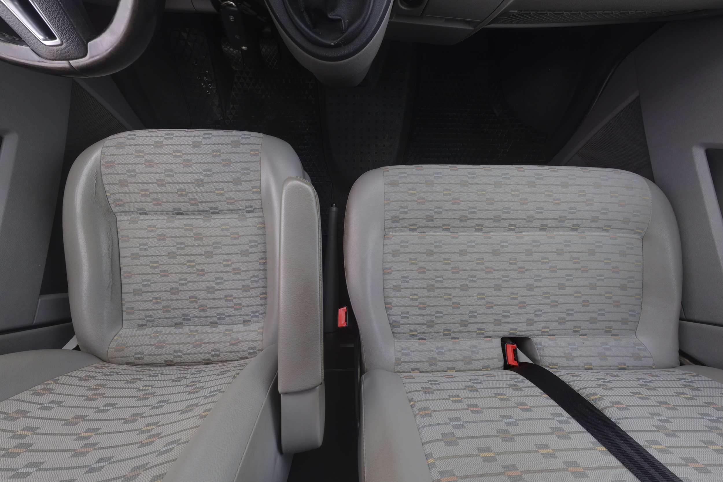 VOLKSWAGEN Transporter 2010