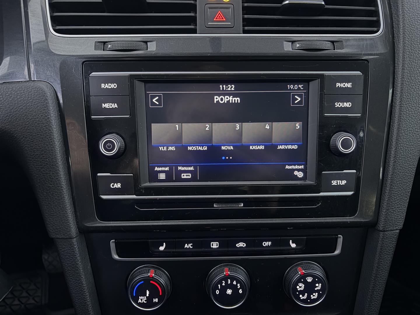 VOLKSWAGEN Golf 2018