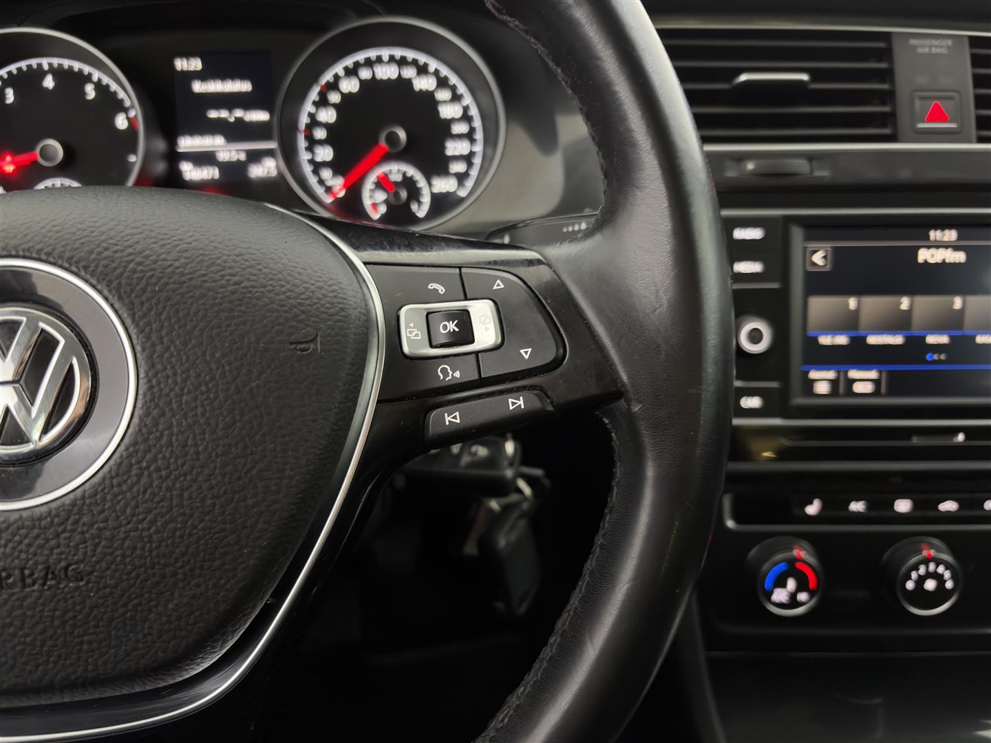 VOLKSWAGEN Golf 2018